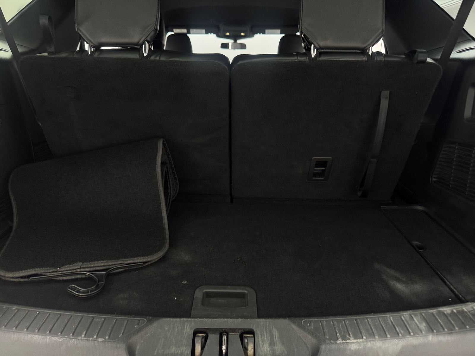 Thumbnail: 2020 Ford Explorer - 6
