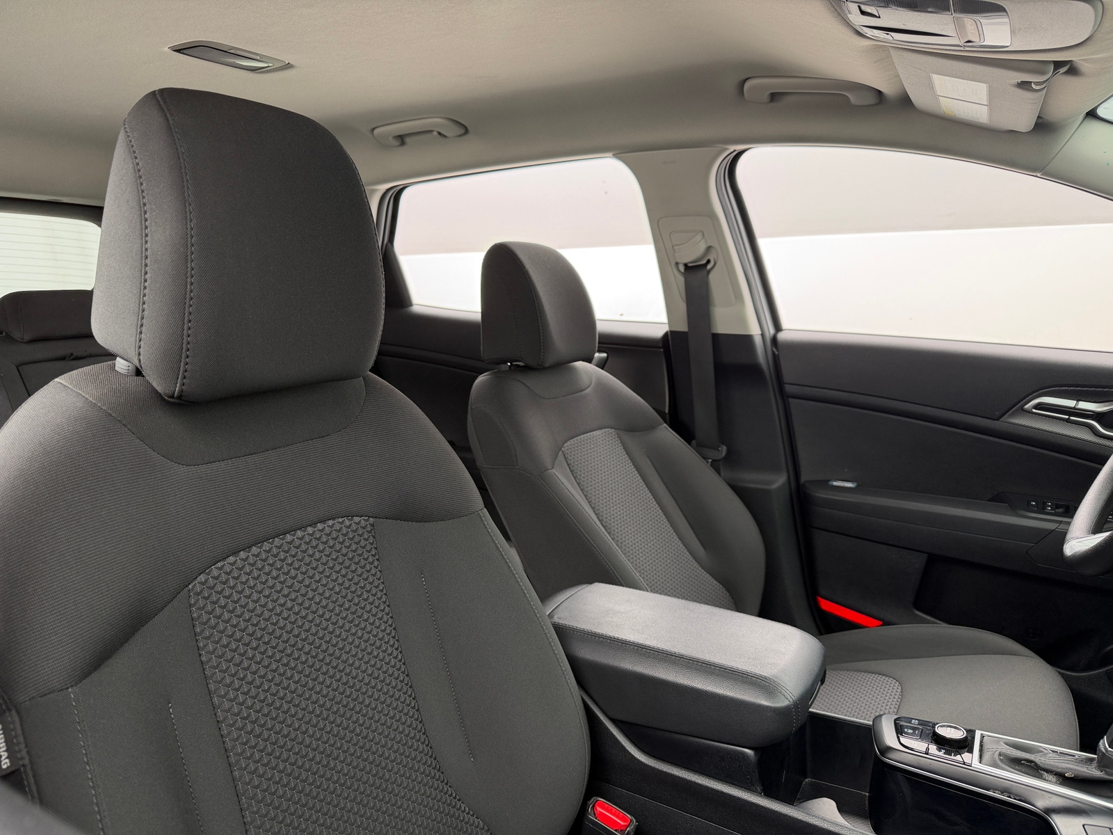 Thumbnail: 2025 Kia Sportage - 2