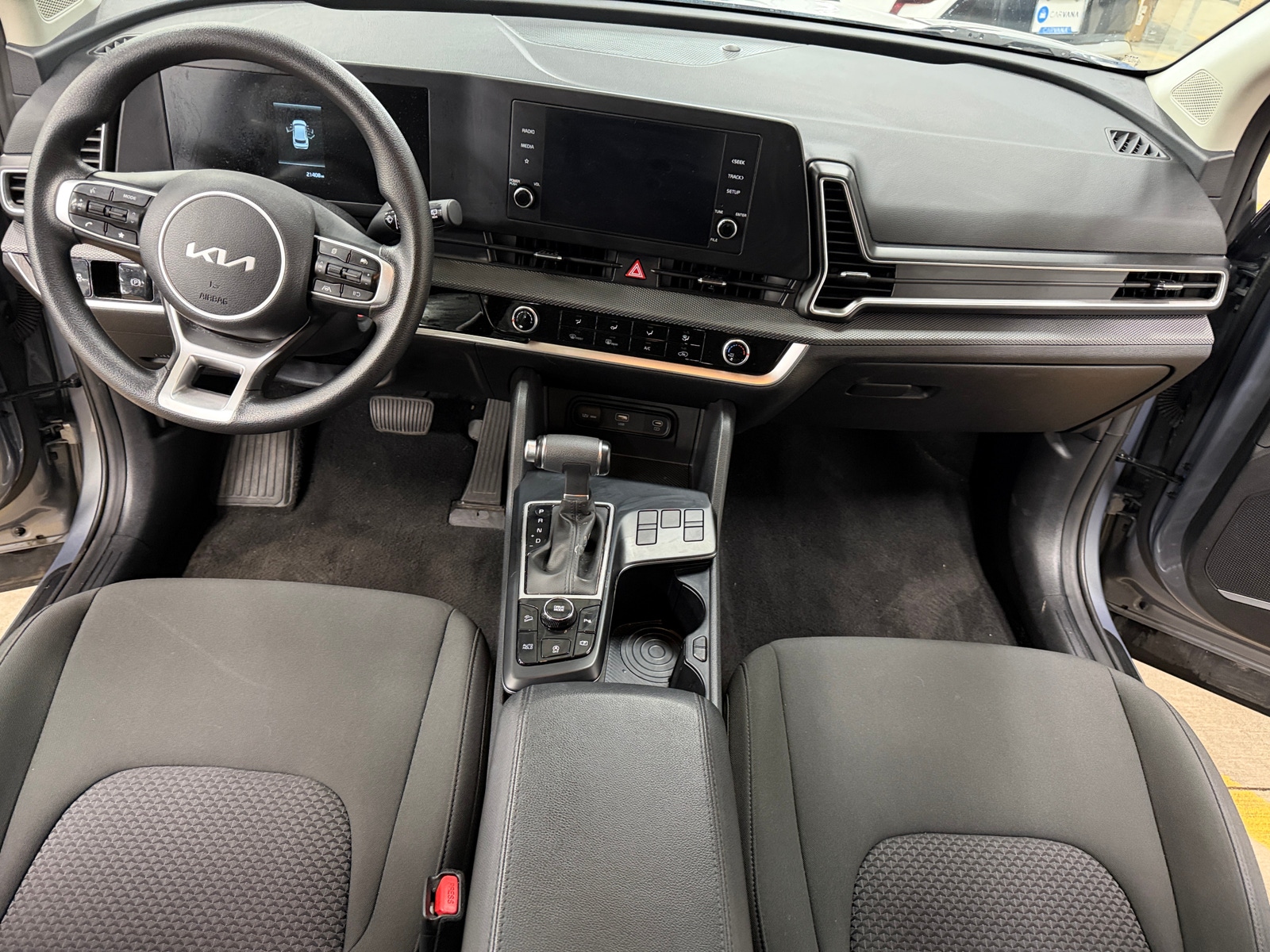 Thumbnail: 2025 Kia Sportage - 3