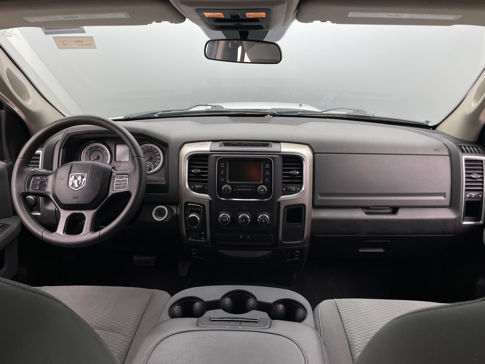 Thumbnail: 2019 RAM 1500 Classic - 3