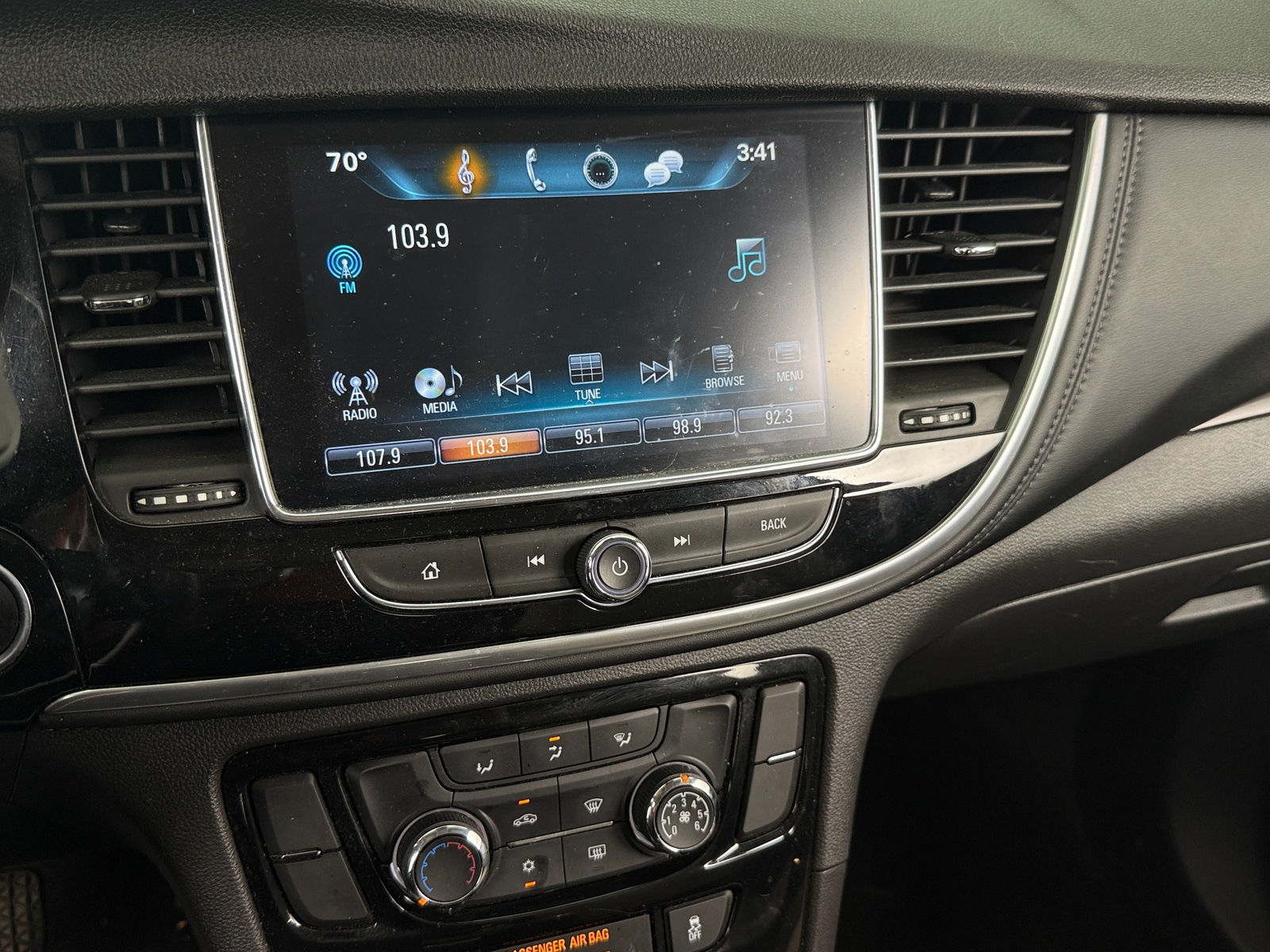 Thumbnail: 2019 Buick Encore - 3