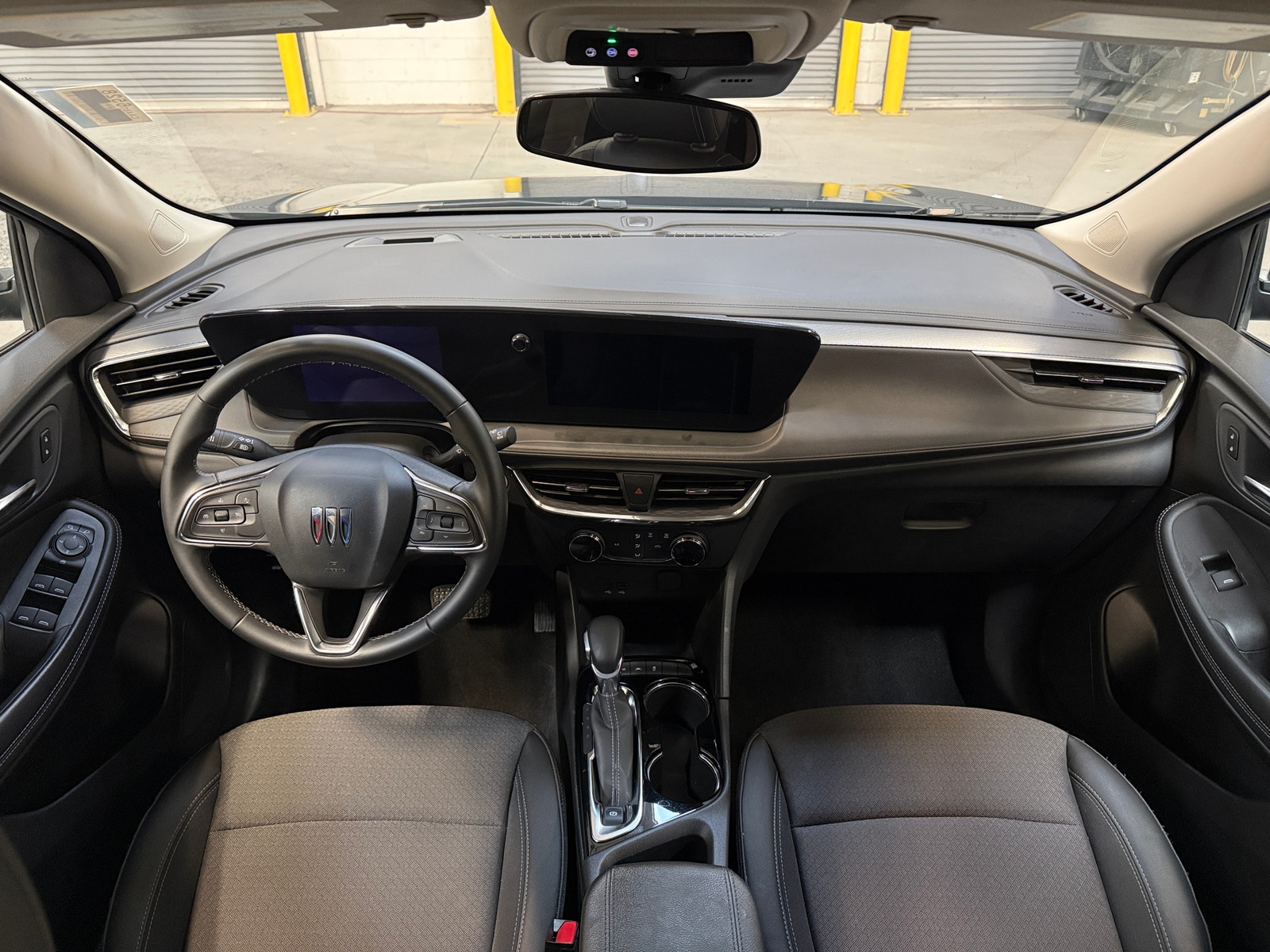 Thumbnail: 2025 Buick Encore GX - 2