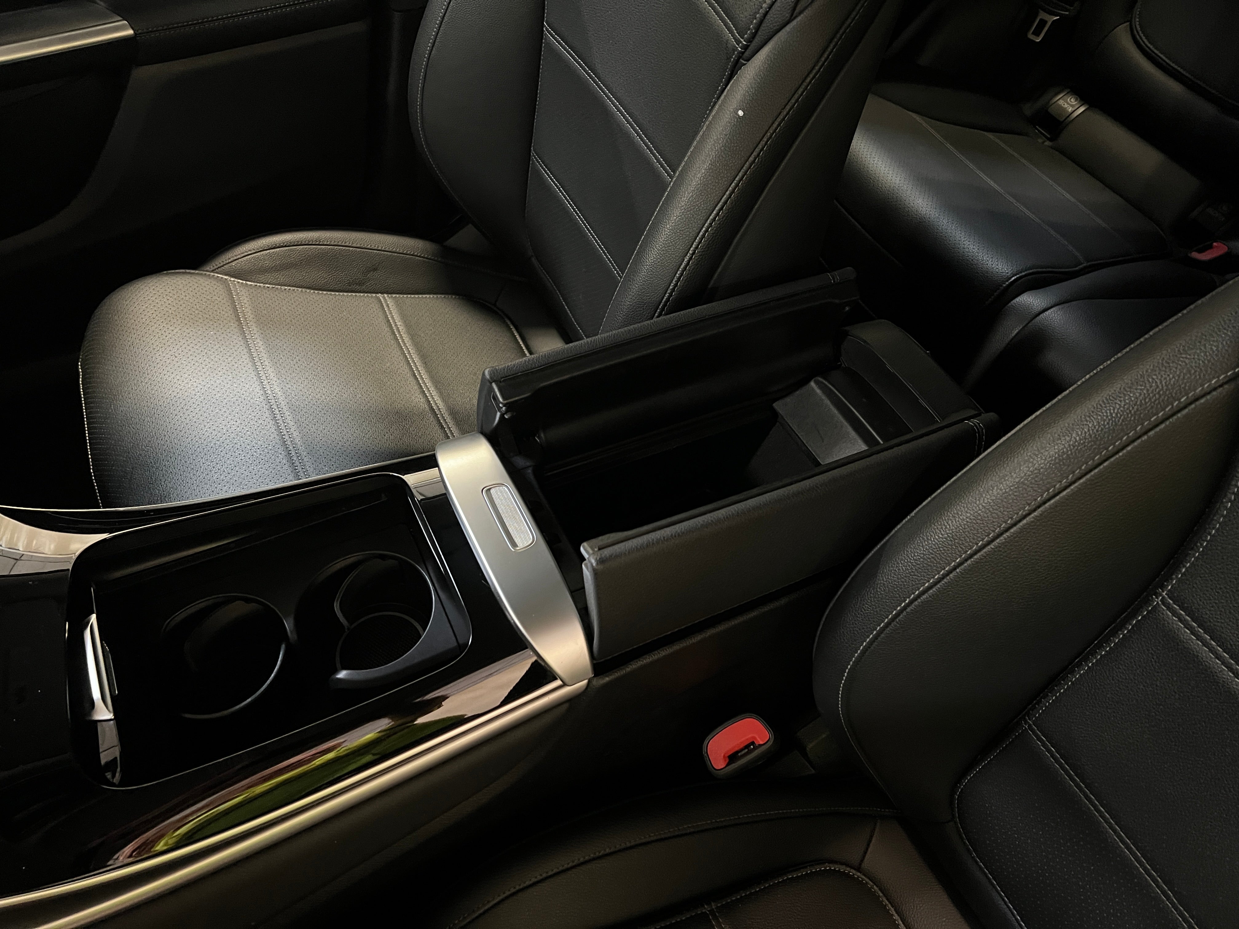 2025 Mercedes-Benz GLC Base - Photo 12