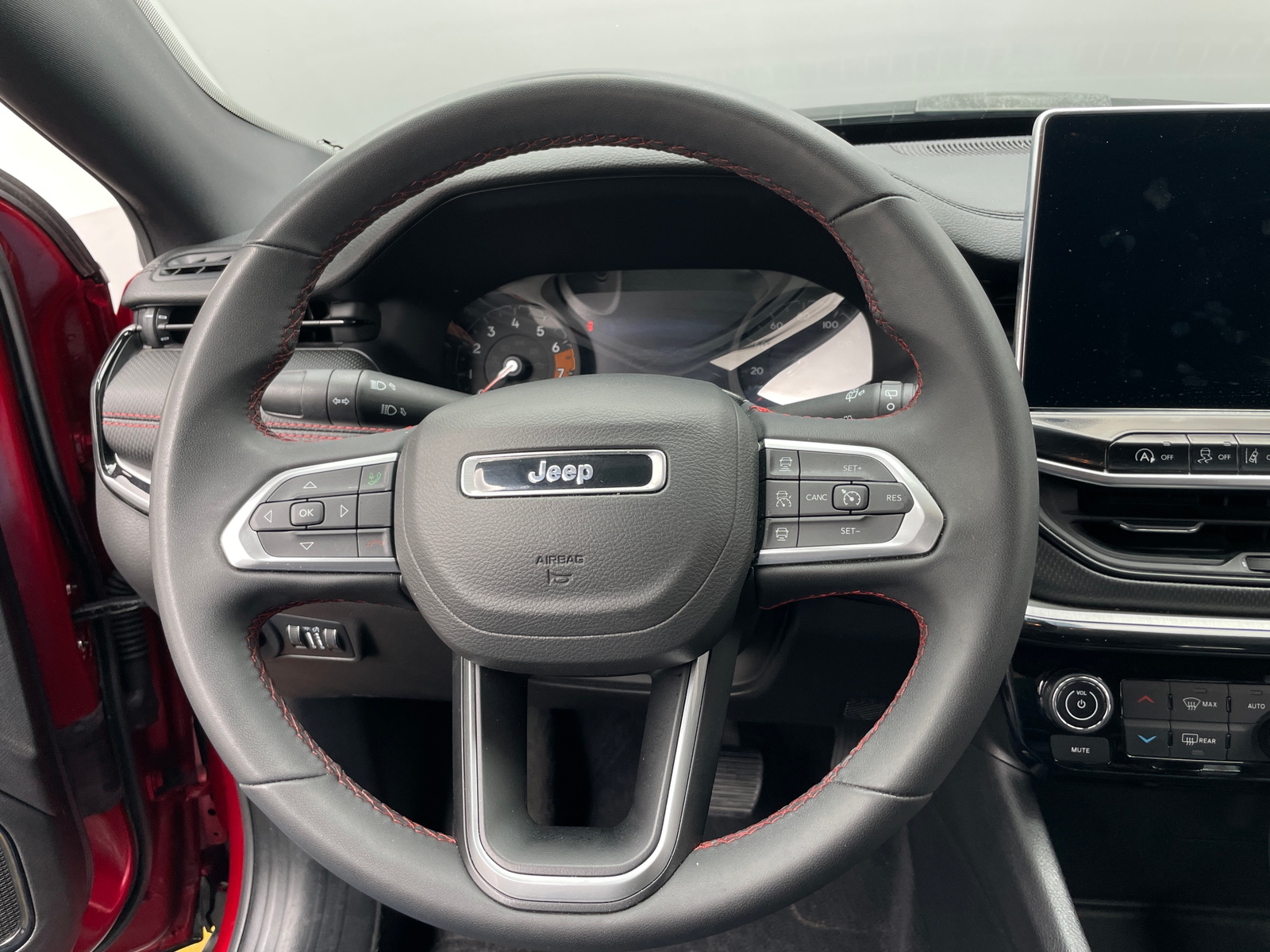 Thumbnail: 2025 Jeep Compass - 4