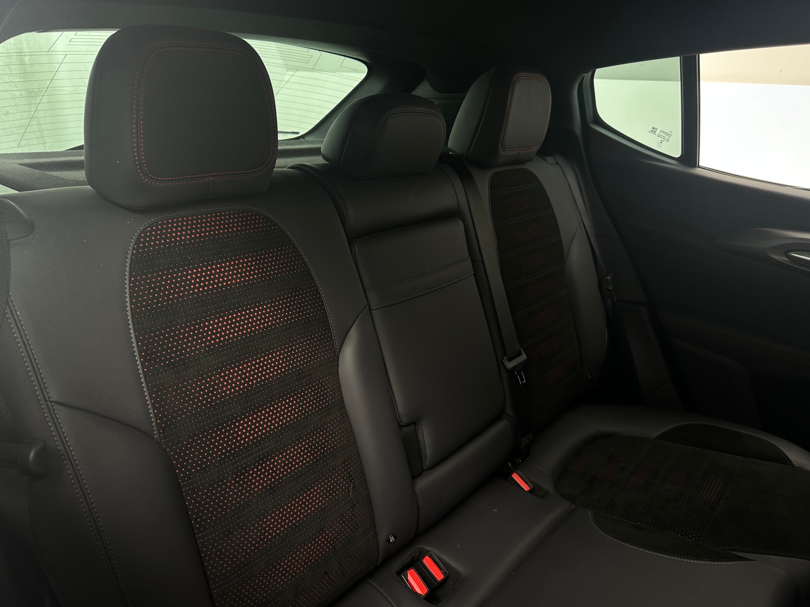 Thumbnail: 2024 Alfa Romeo Tonale - 5