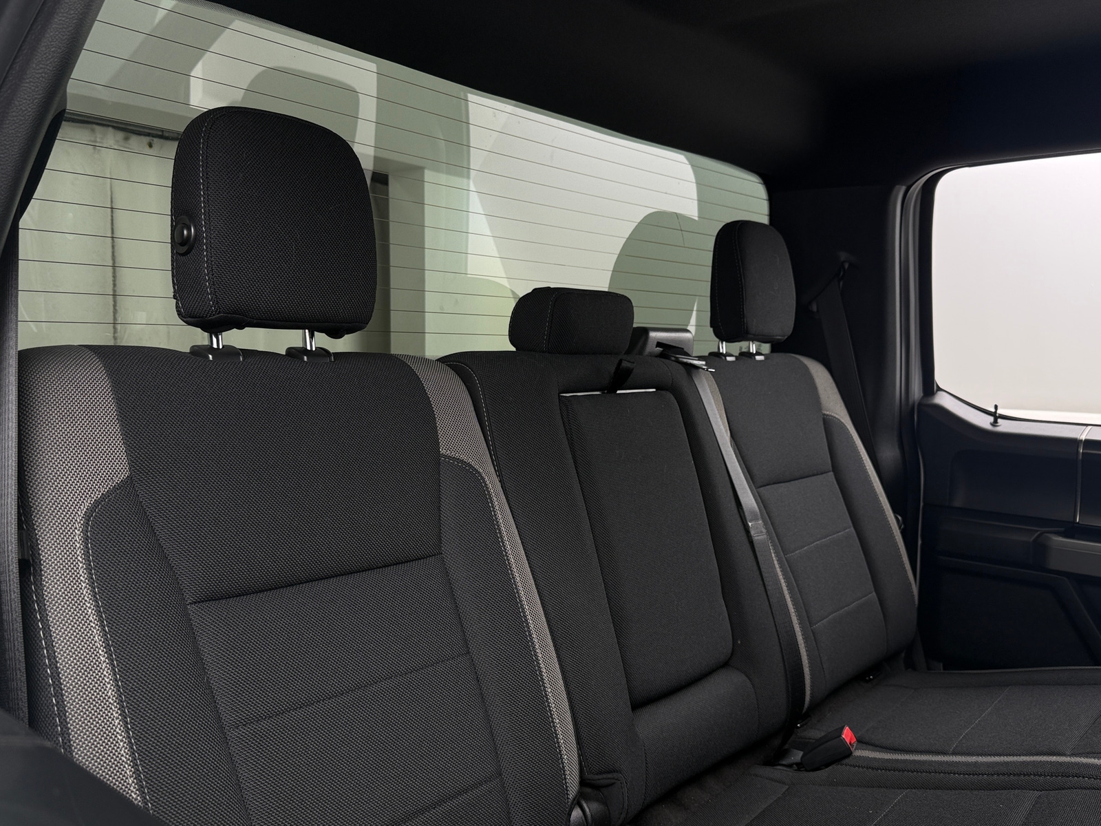 Thumbnail: 2019 Ford Econoline - 6