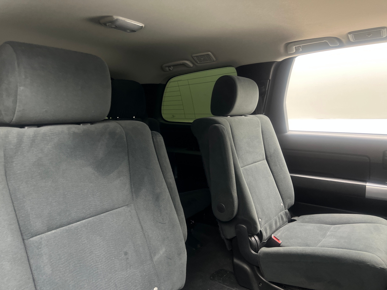 Thumbnail: 2022 Toyota Sequoia - 6