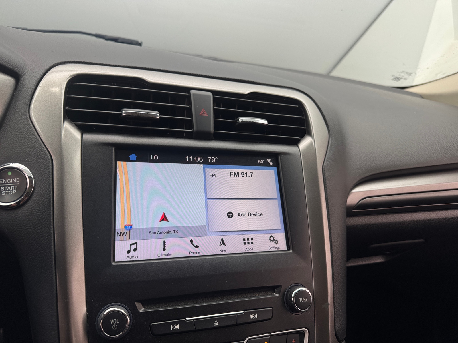 Thumbnail: 2017 Ford Fusion - 4