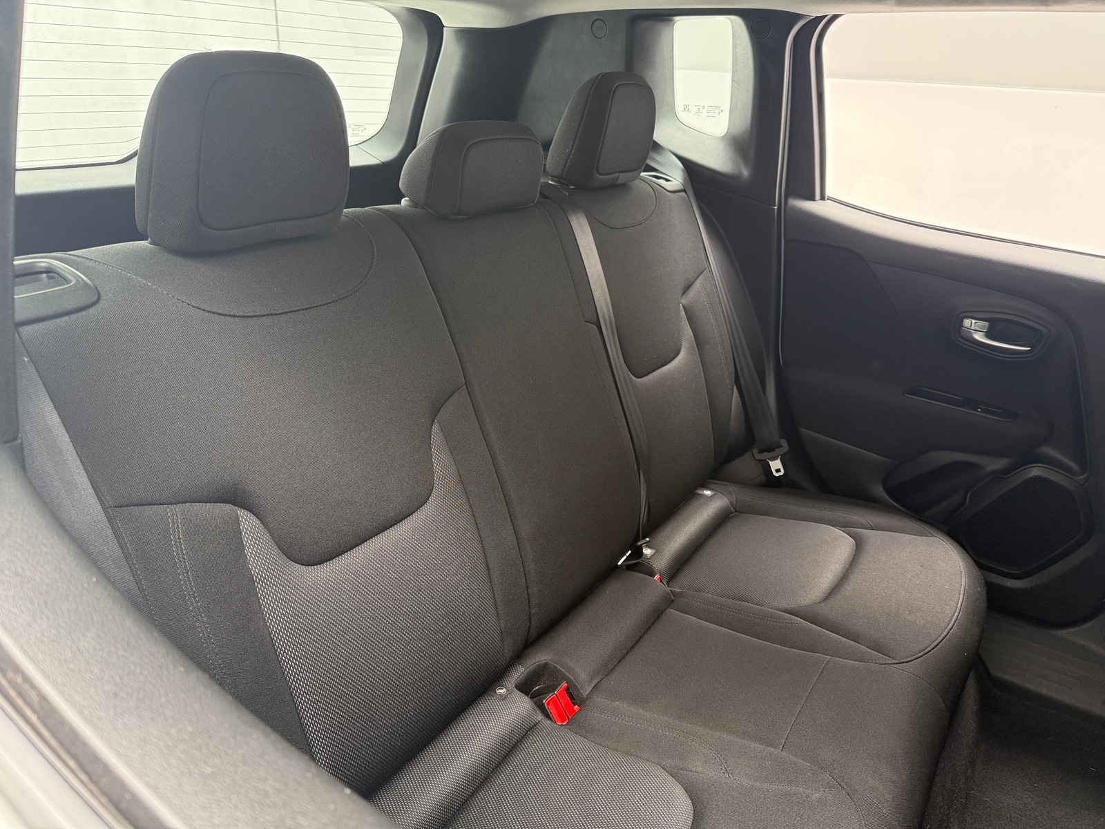 Thumbnail: 2020 Jeep Renegade - 6