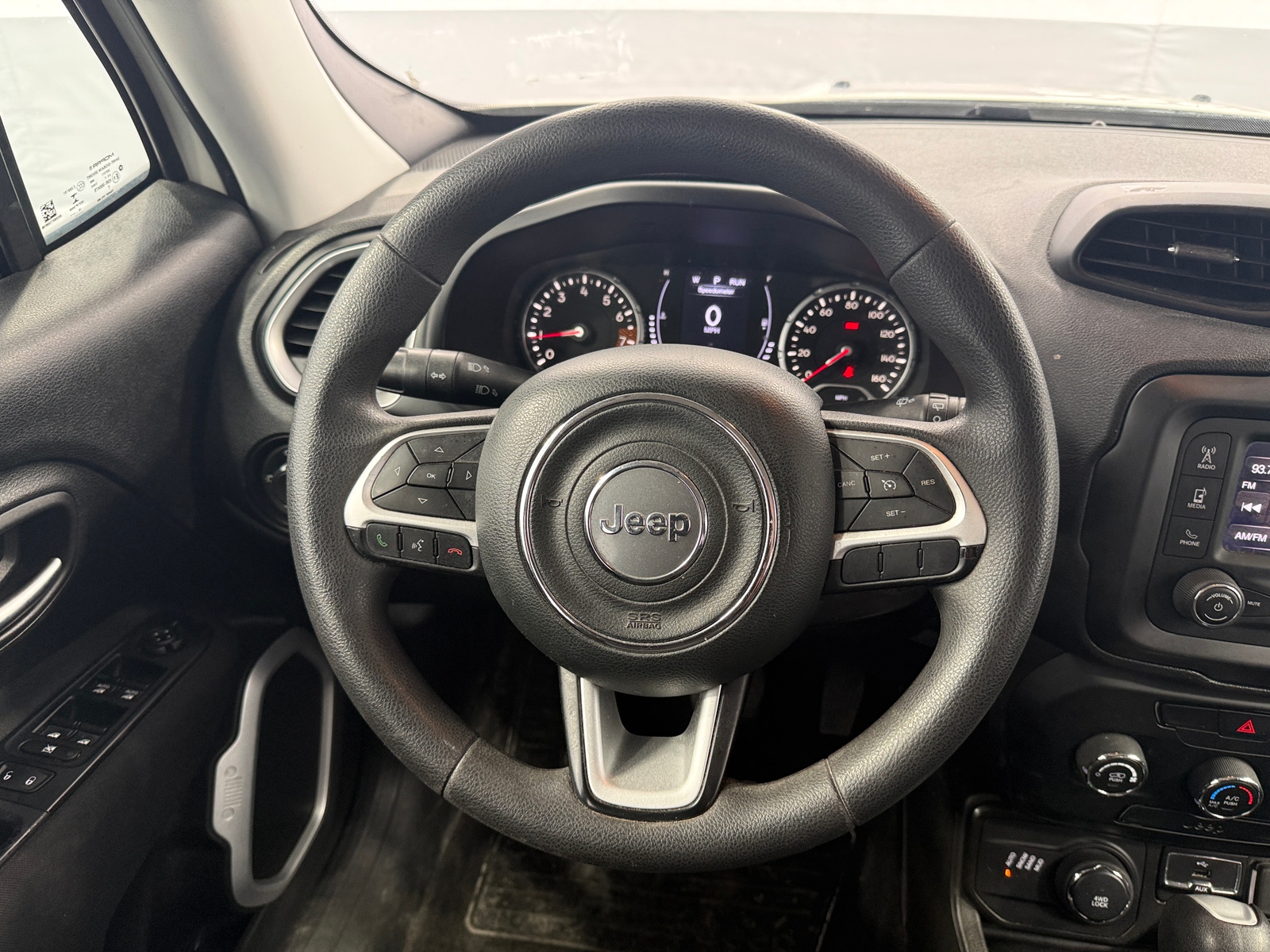 Thumbnail: 2020 Jeep Renegade - 5