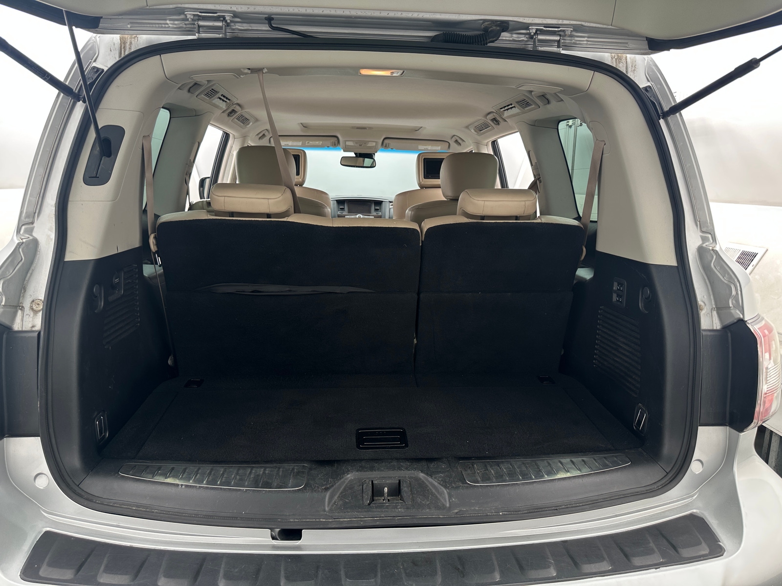 Thumbnail: 2017 Nissan Armada - 6