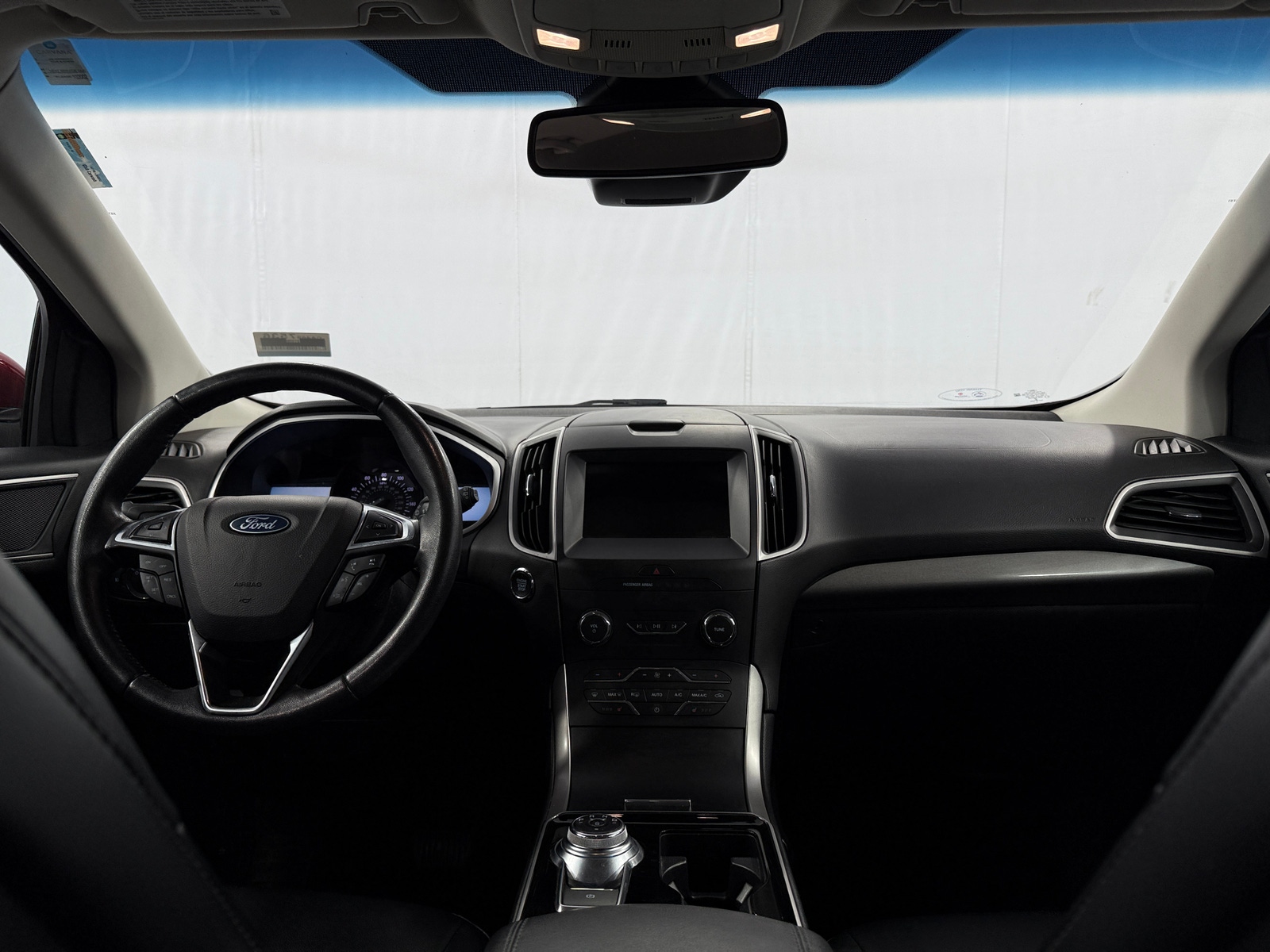Thumbnail: 2019 Ford Edge - 2