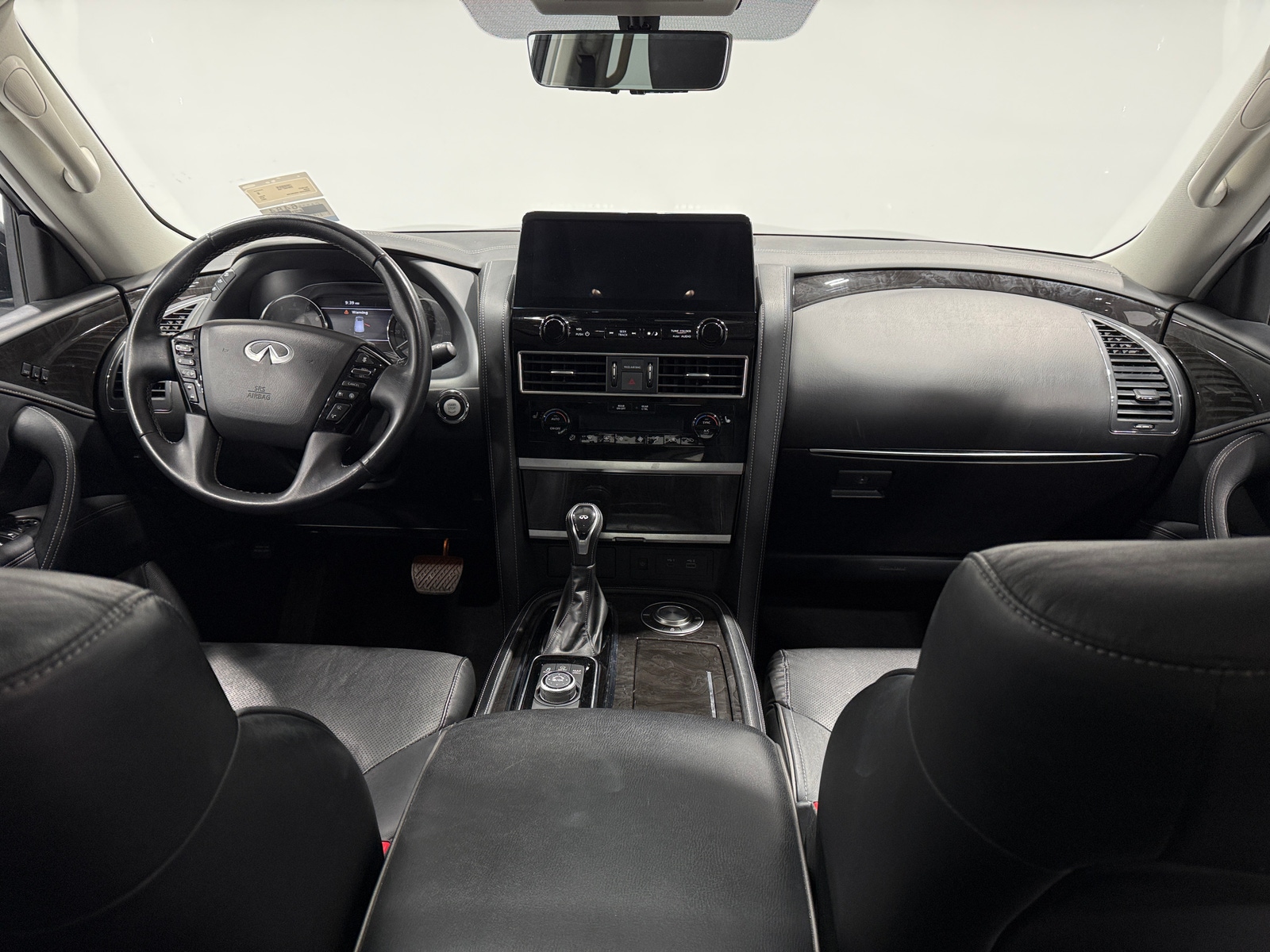 Thumbnail: 2024 INFINITI QX80 - 2