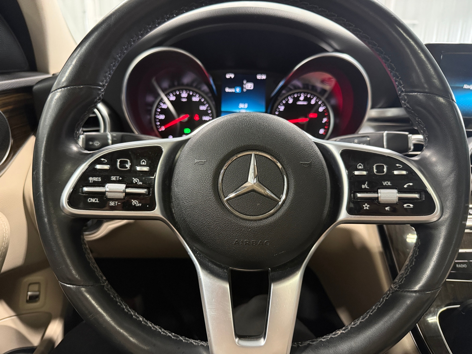 Thumbnail: 2019 Mercedes-Benz C-Class - 4