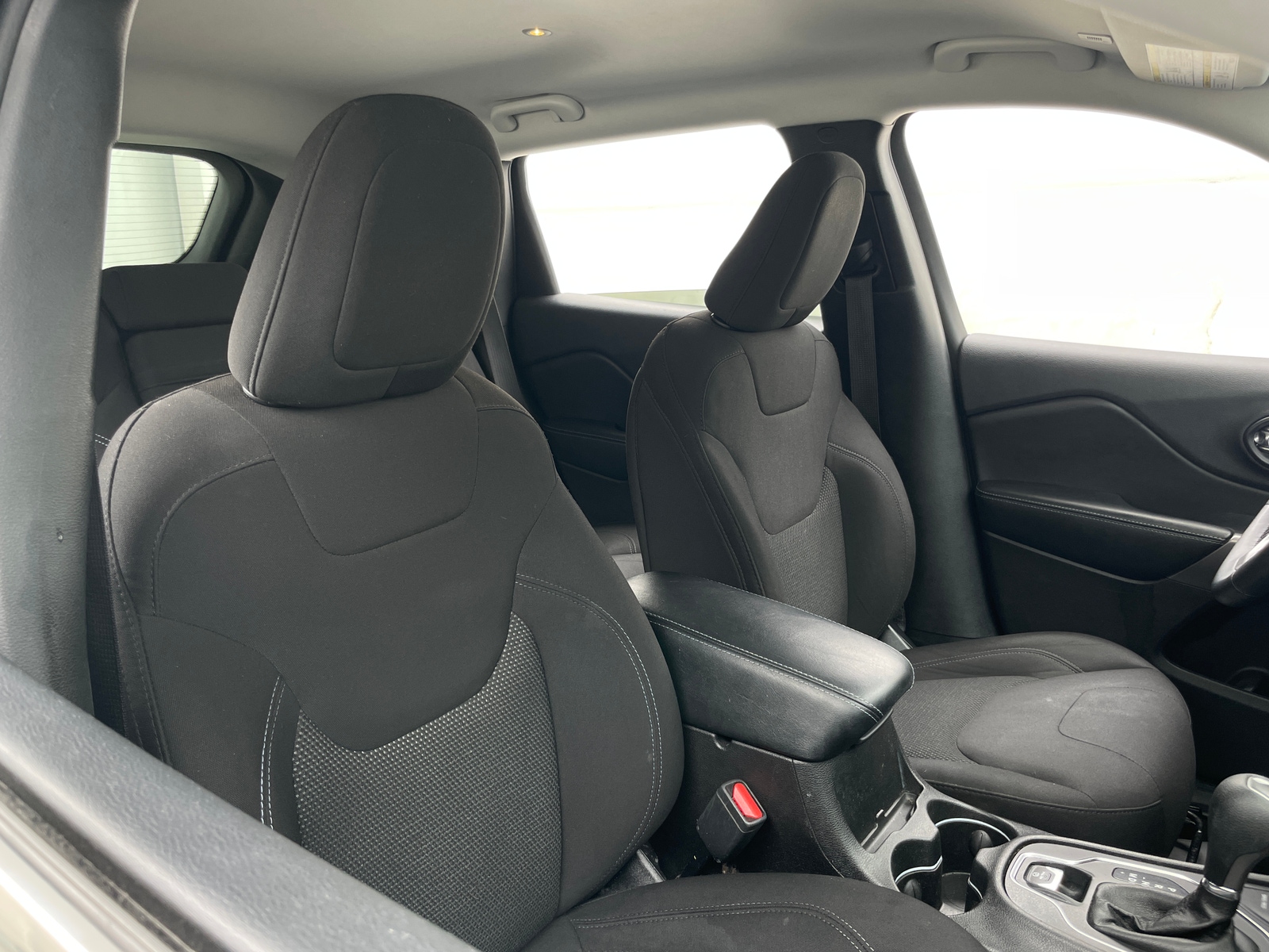 Thumbnail: 2019 Jeep Cherokee - 2