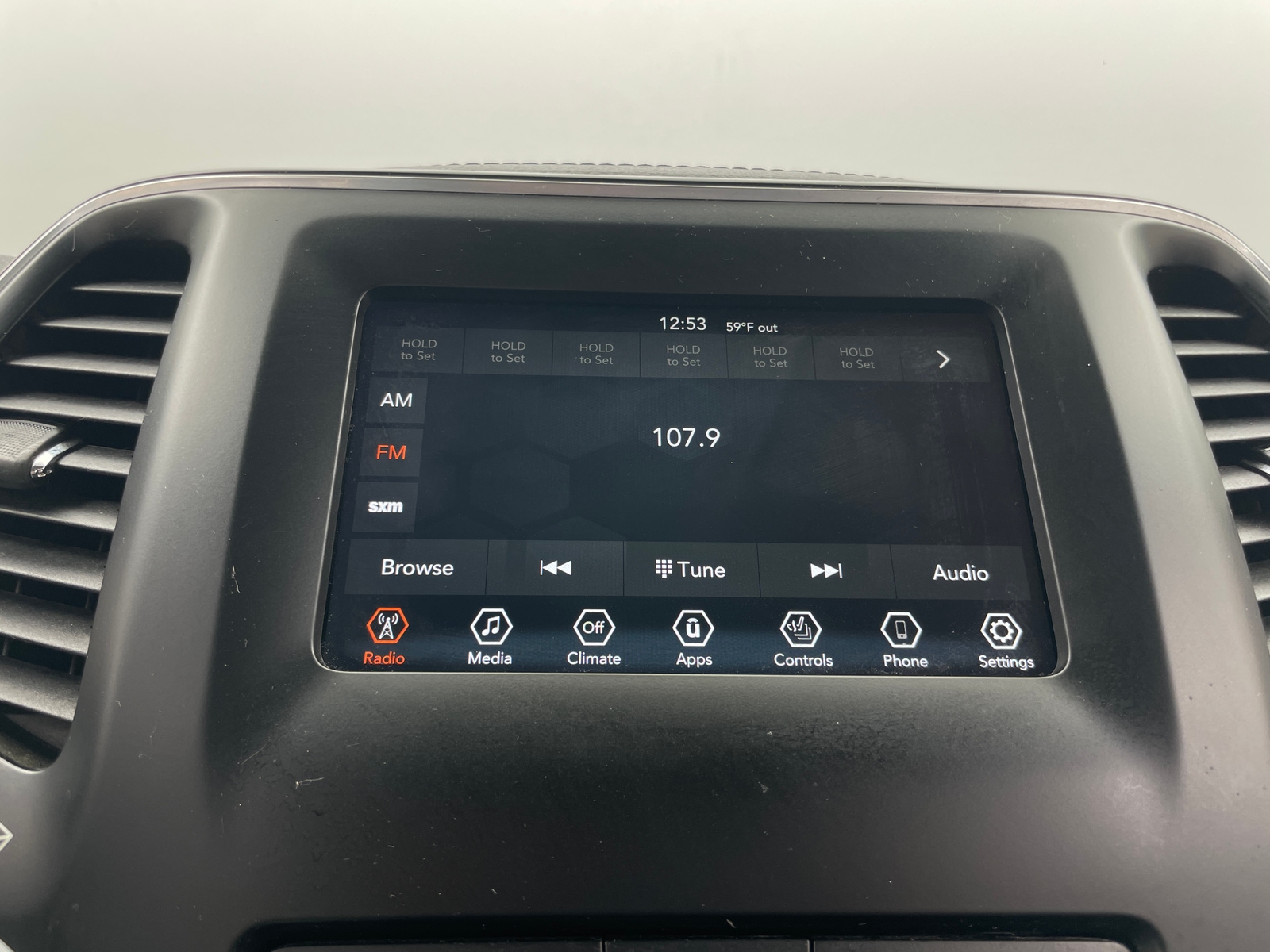 Thumbnail: 2019 Jeep Cherokee - 4