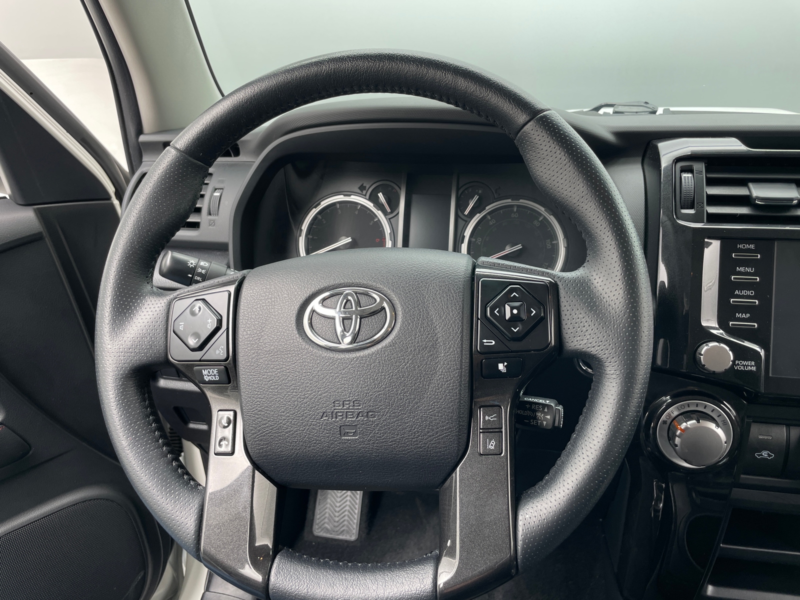 Thumbnail: 2022 Toyota 4Runner - 5