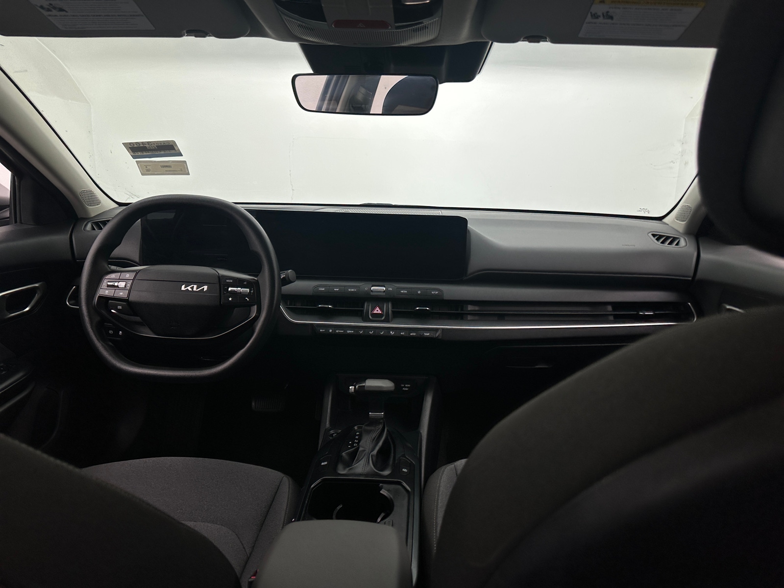 Thumbnail: 2025 Kia K4 - 3