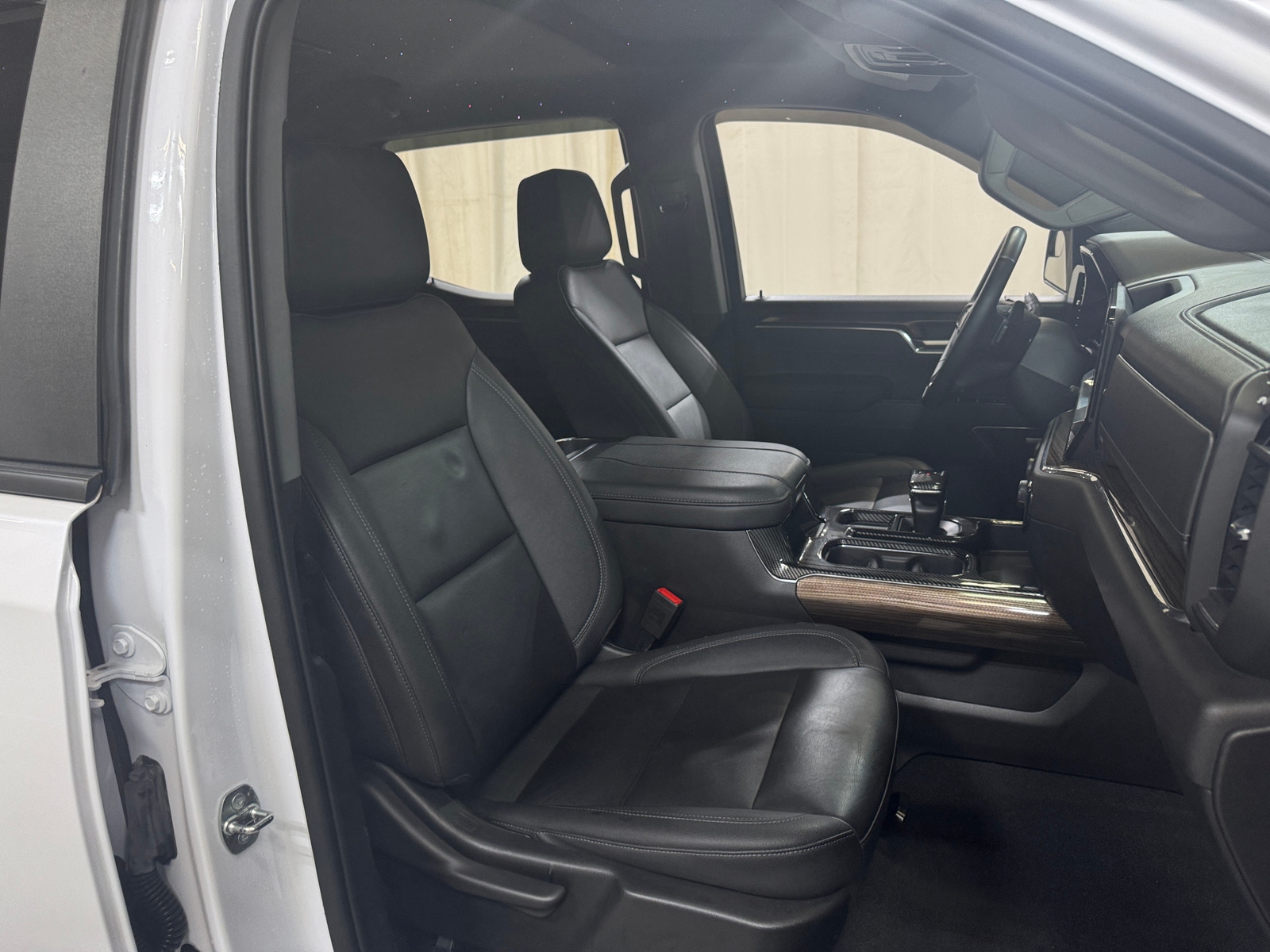 Thumbnail: 2023 Chevrolet Silverado 1500 - 2