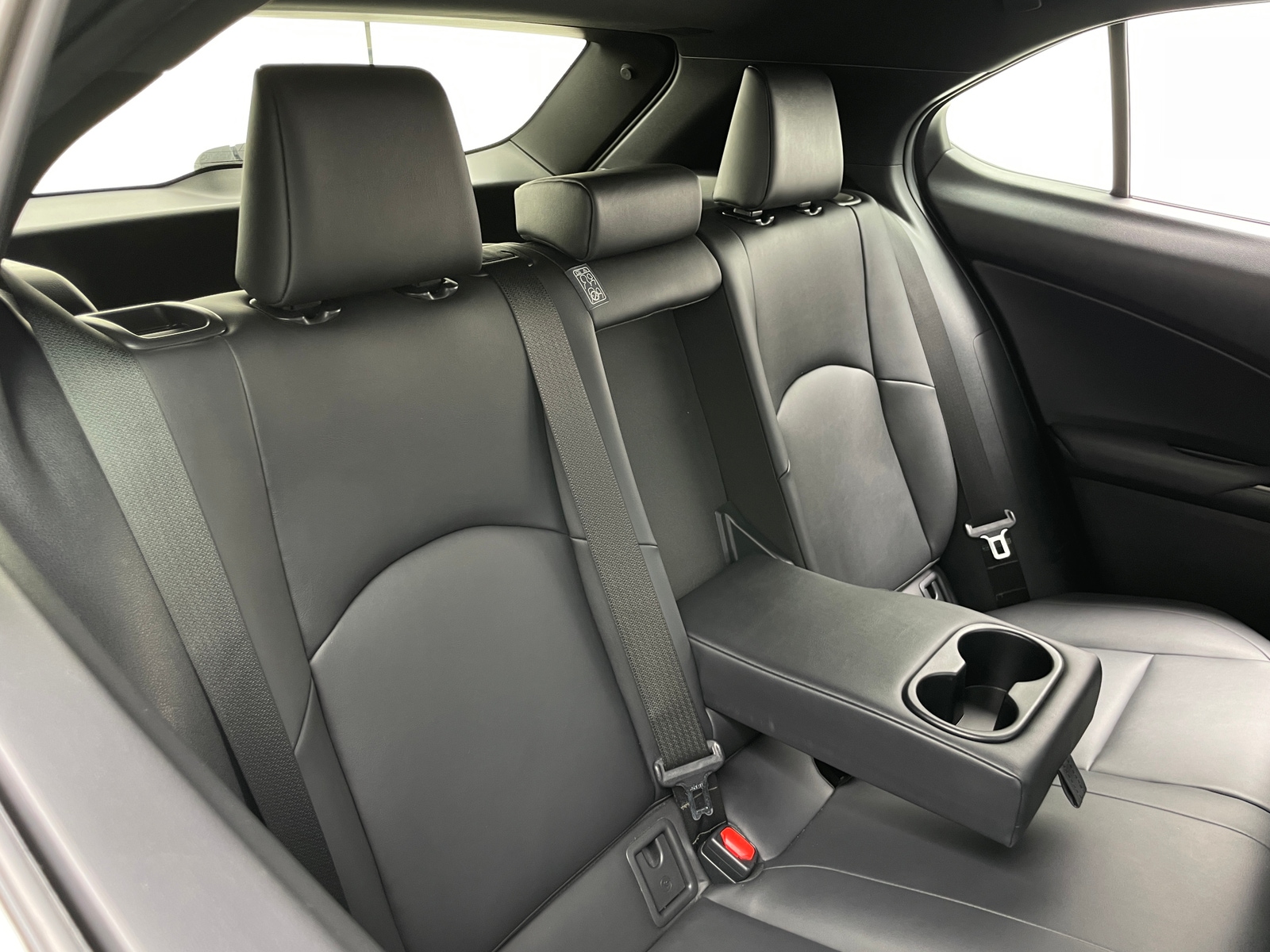 Thumbnail: 2020 Lexus UX - 5