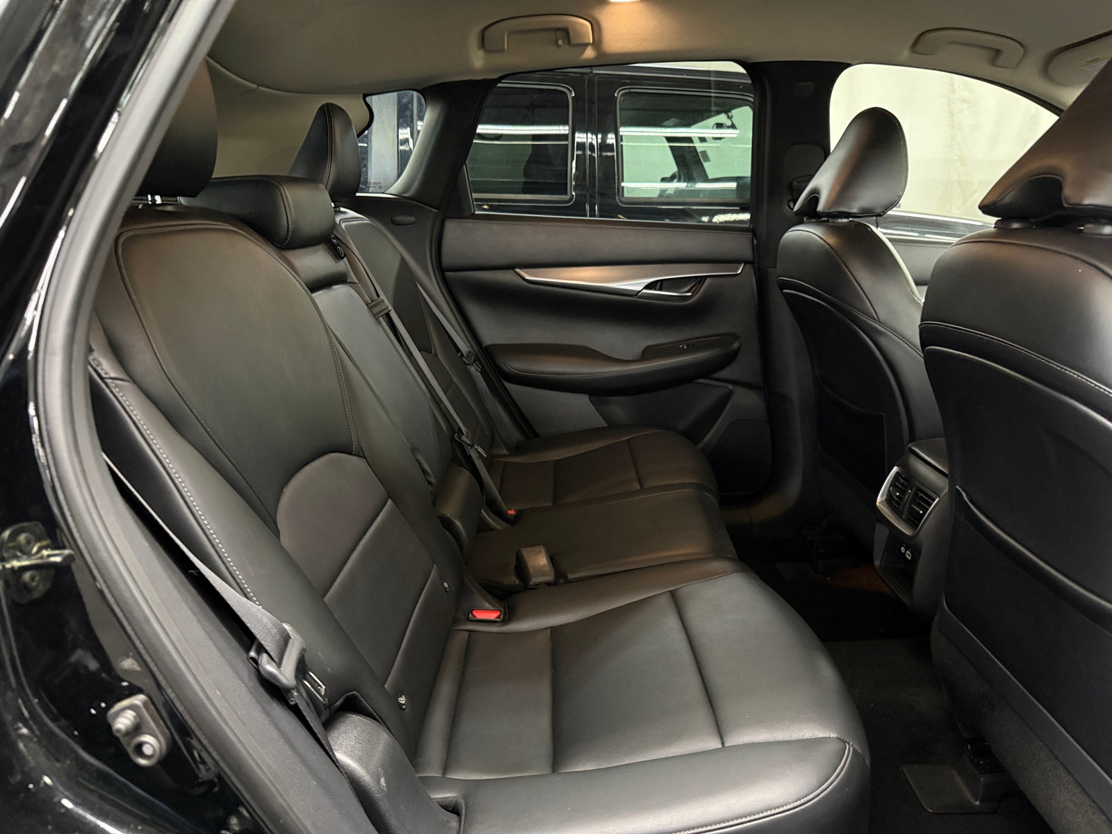 Thumbnail: 2023 INFINITI QX50 - 5