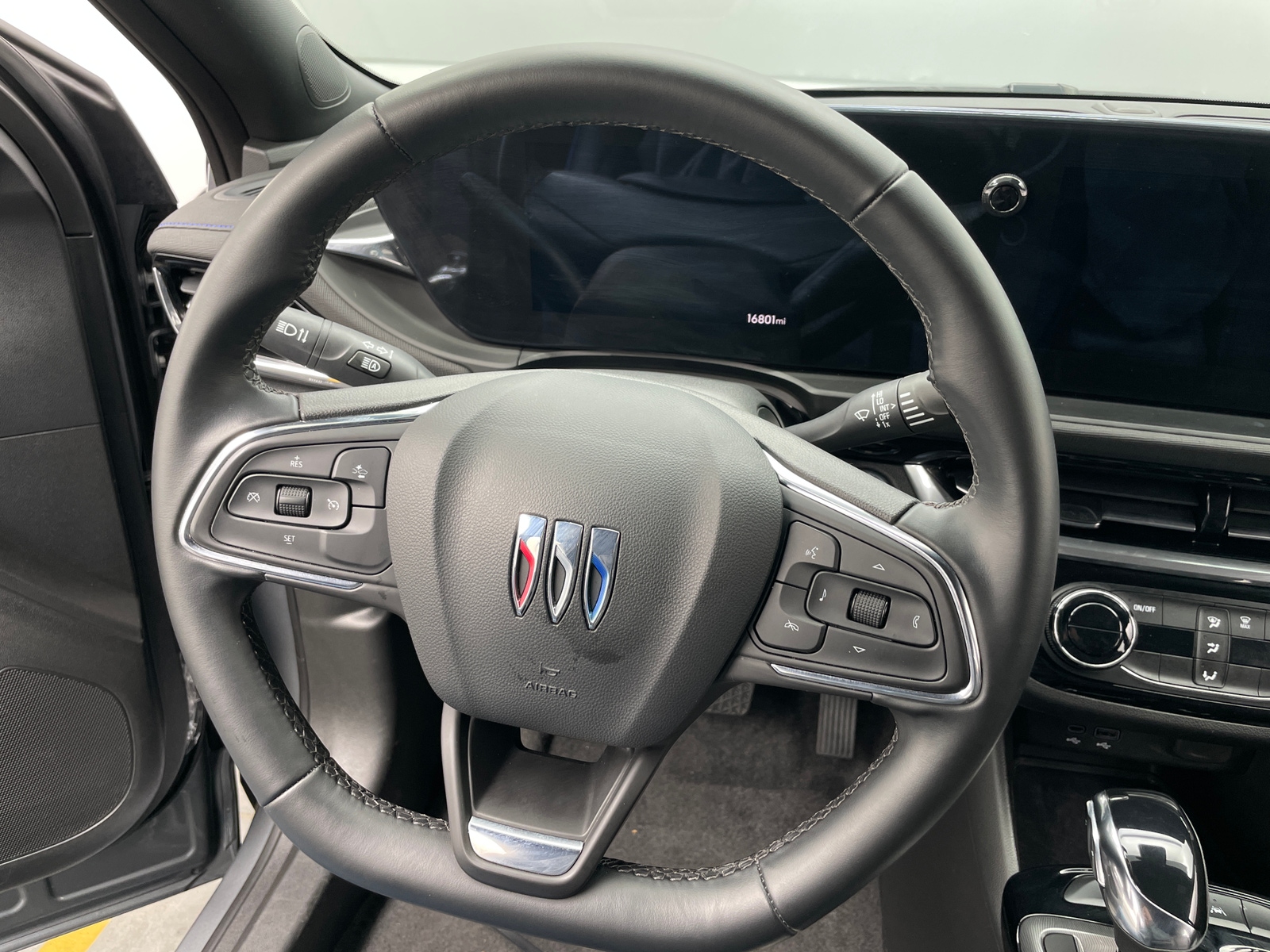 Thumbnail: 2025 Buick Envista - 4