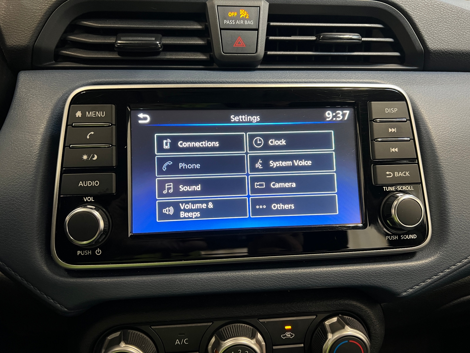 Thumbnail: 2025 Nissan Versa - 4