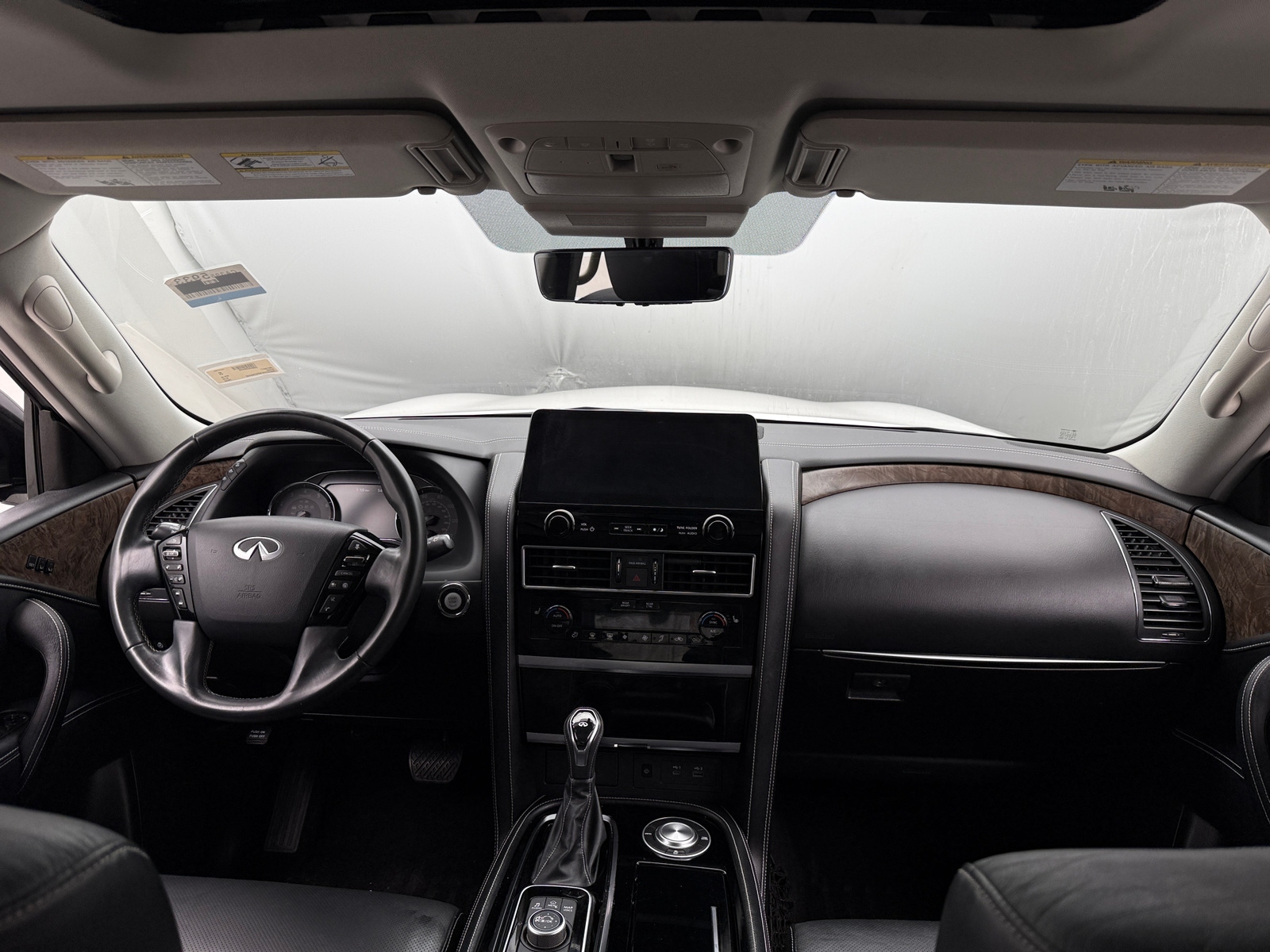 Thumbnail: 2023 INFINITI QX80 - 2