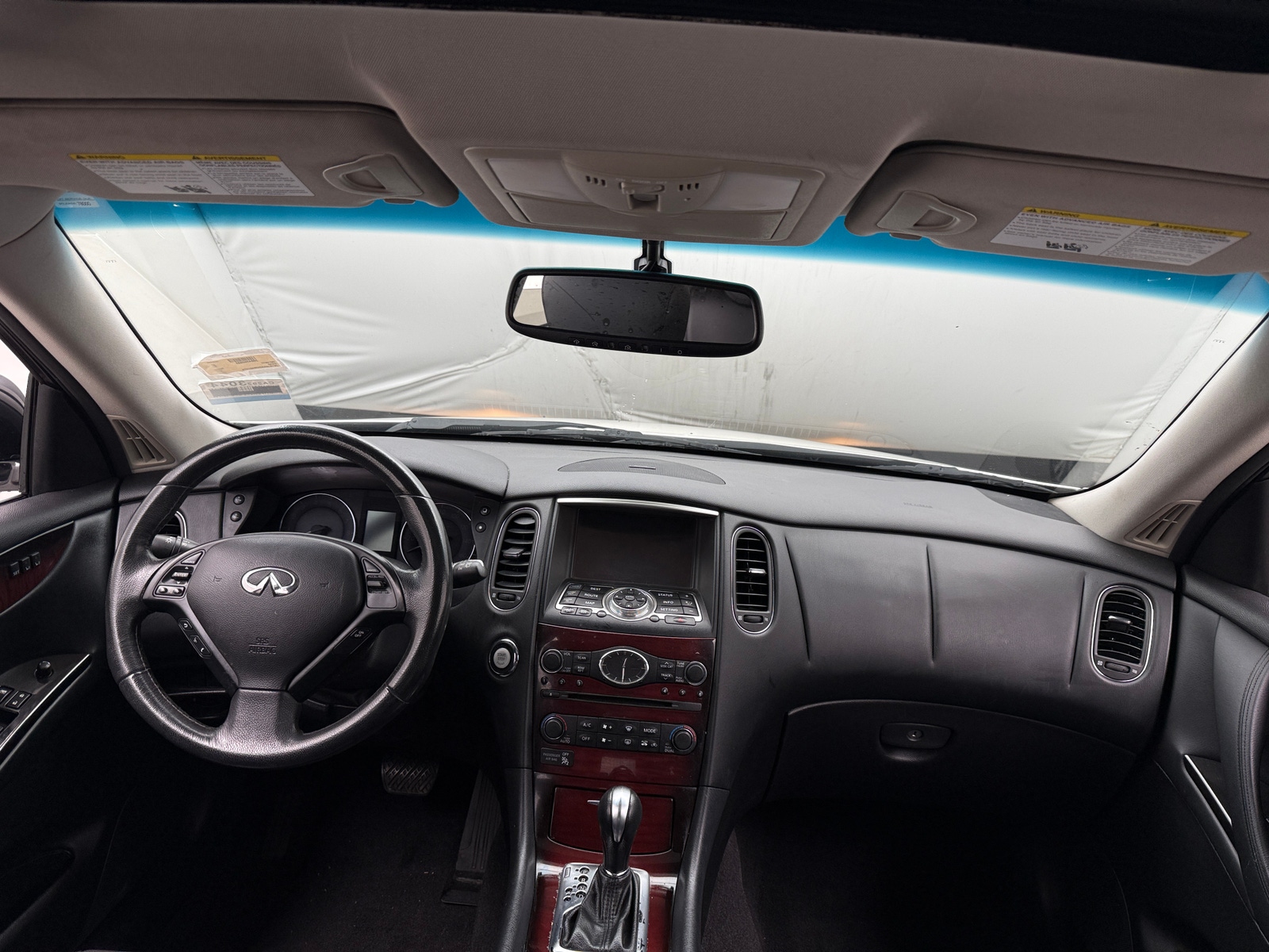 Thumbnail: 2017 INFINITI QX50 - 2