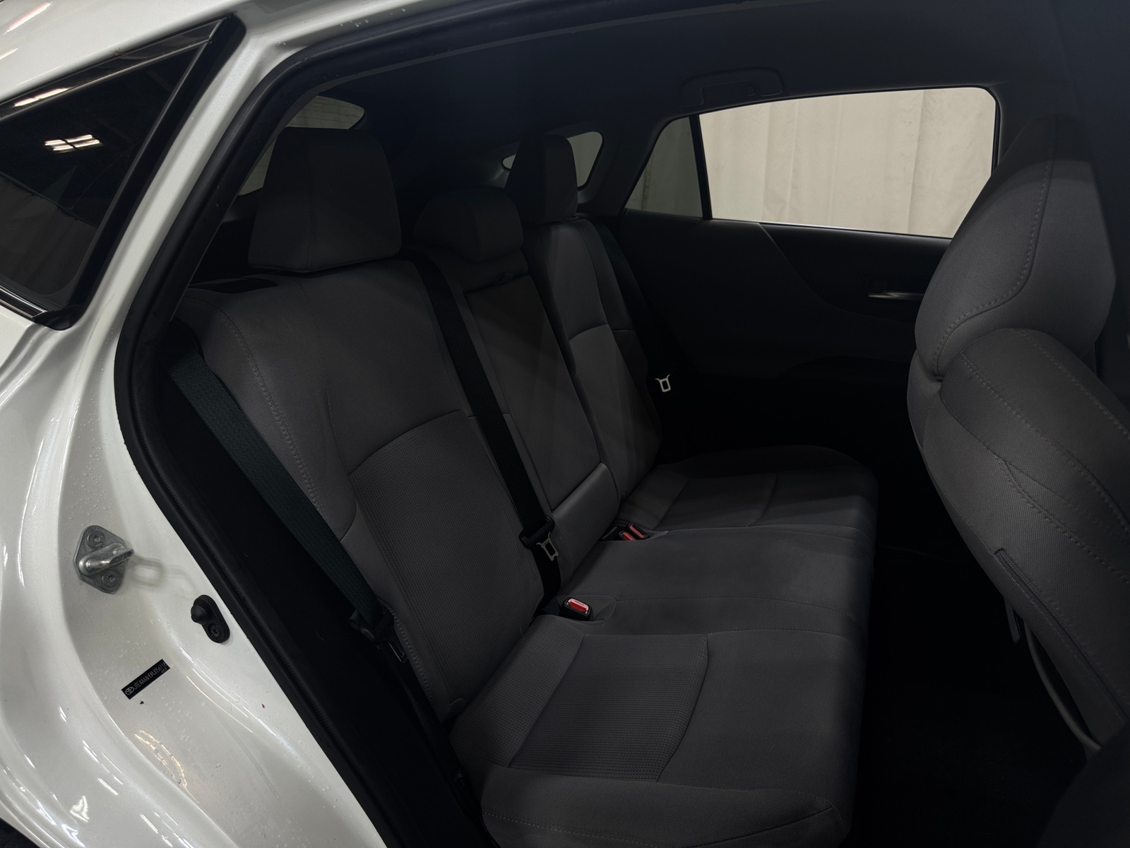 Thumbnail: 2021 Toyota Venza - 6