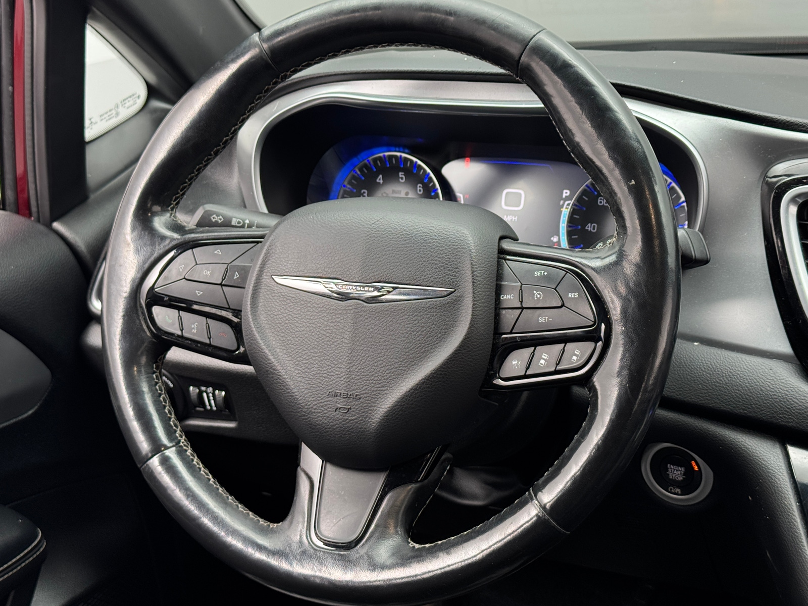 Thumbnail: 2019 Chrysler Pacifica - 4