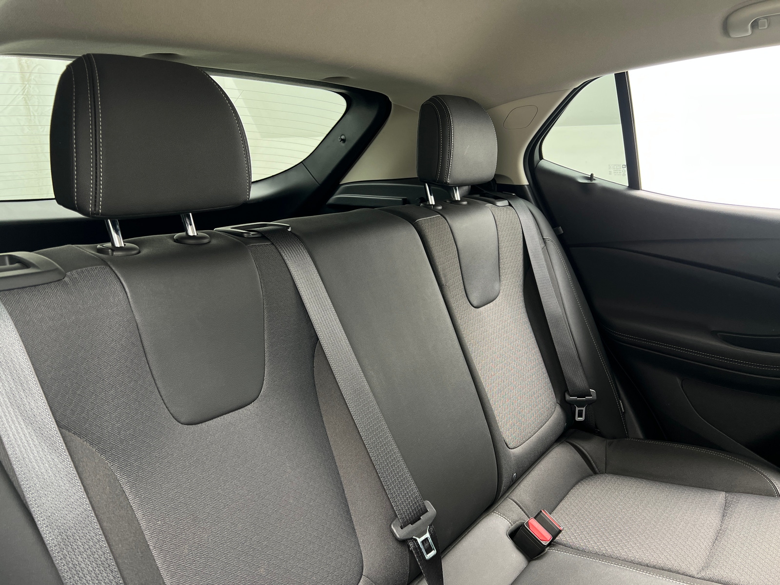 Thumbnail: 2025 Buick Encore GX - 5