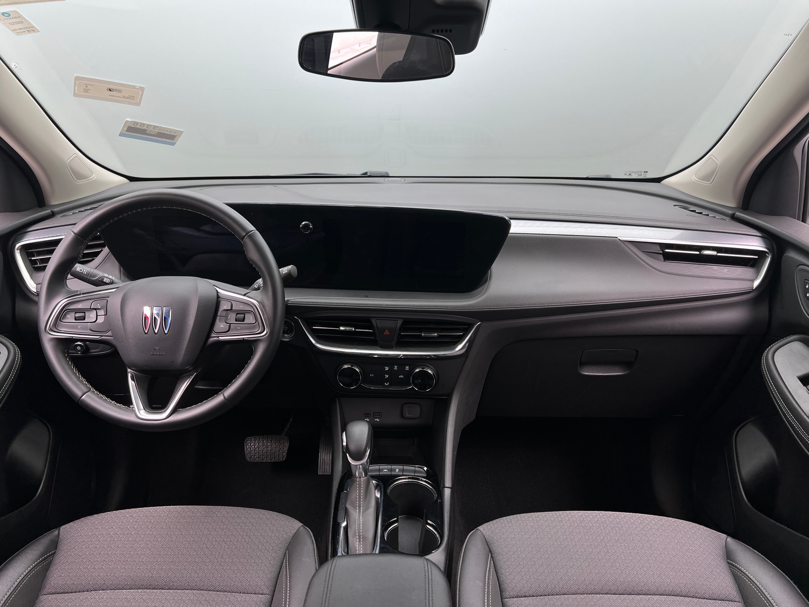 Thumbnail: 2025 Buick Encore GX - 2