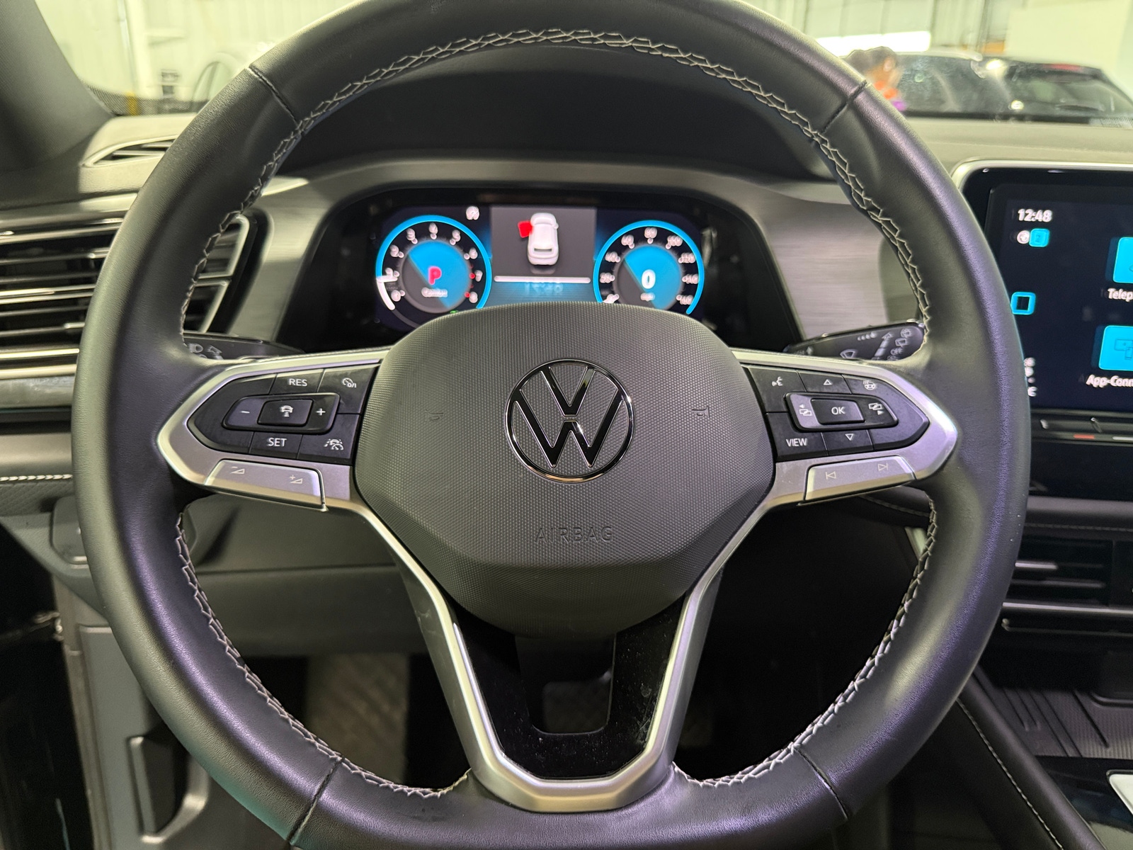 Thumbnail: 2025 Volkswagen Atlas - 4