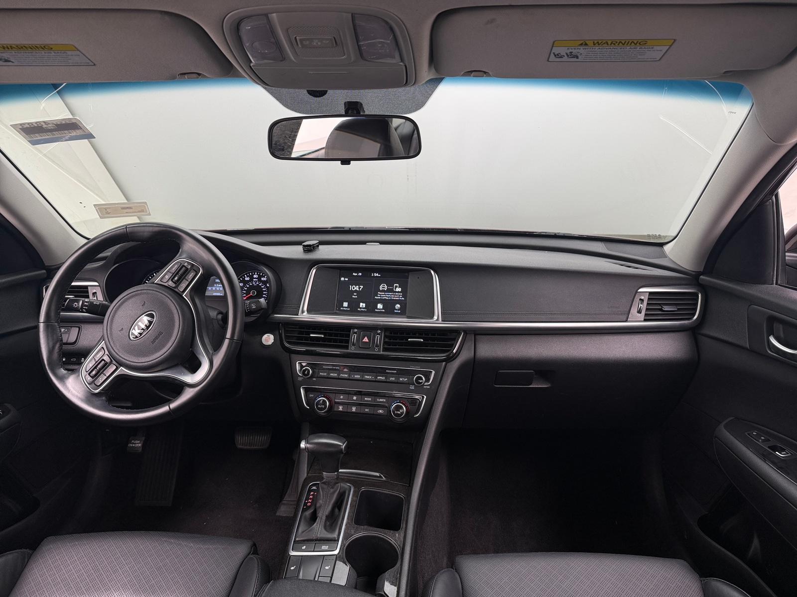 Thumbnail: 2017 Kia Optima - 2