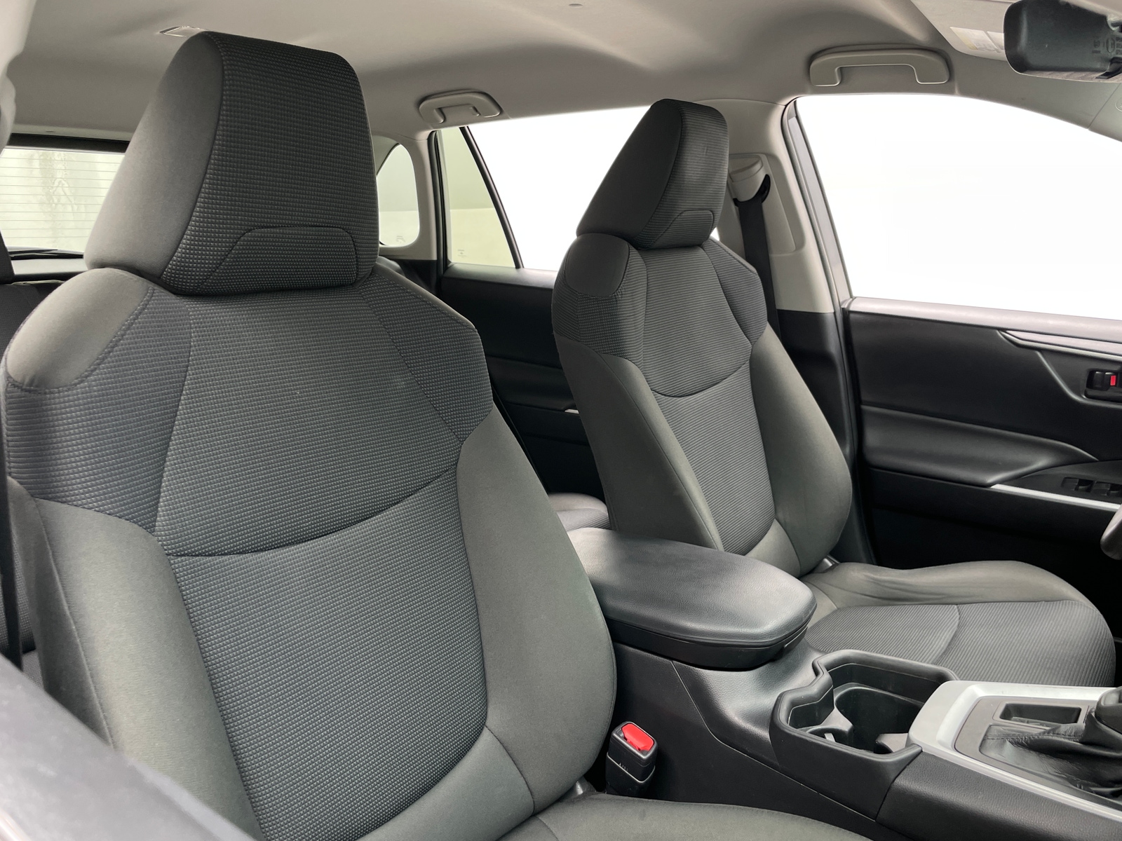 Thumbnail: 2021 Toyota RAV4 - 2