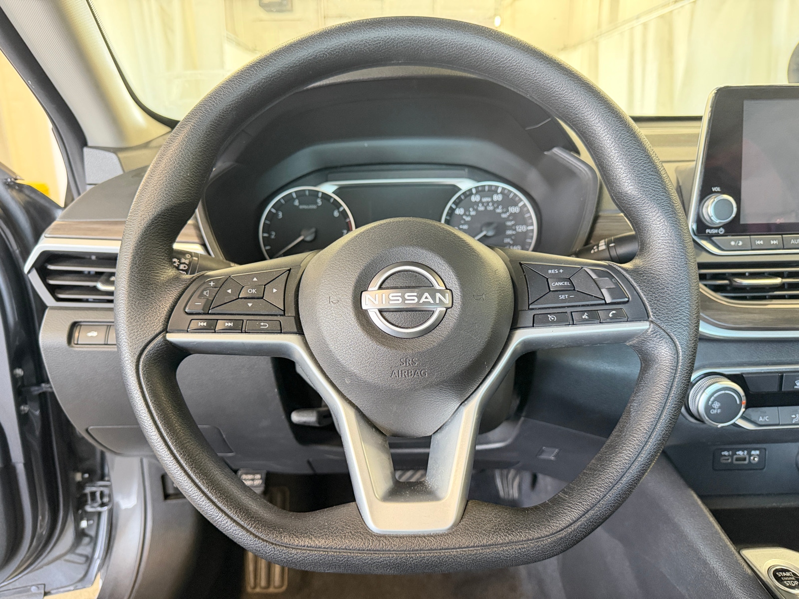 Thumbnail: 2025 Nissan Altima - 5