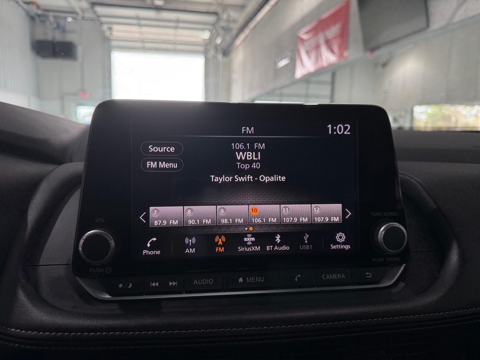 Thumbnail: 2025 Nissan Rogue - 4