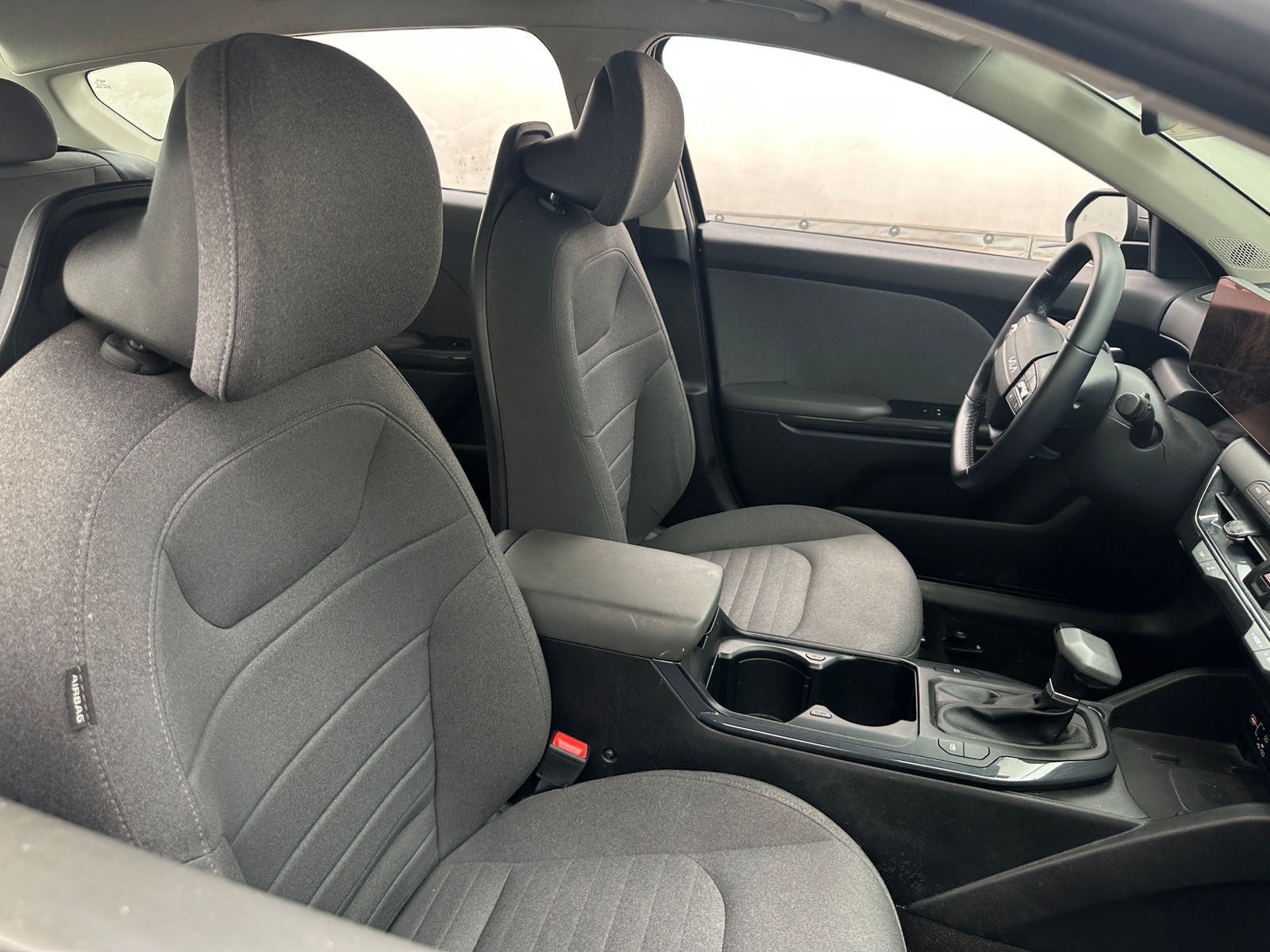 Thumbnail: 2025 Kia K4 - 2