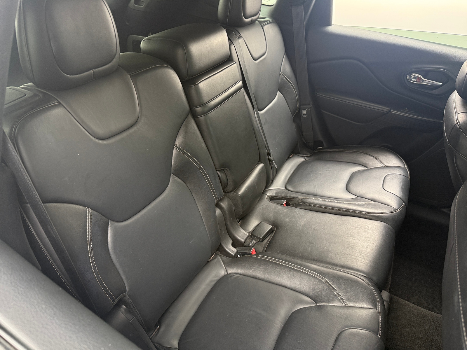 Thumbnail: 2015 Jeep Cherokee - 5