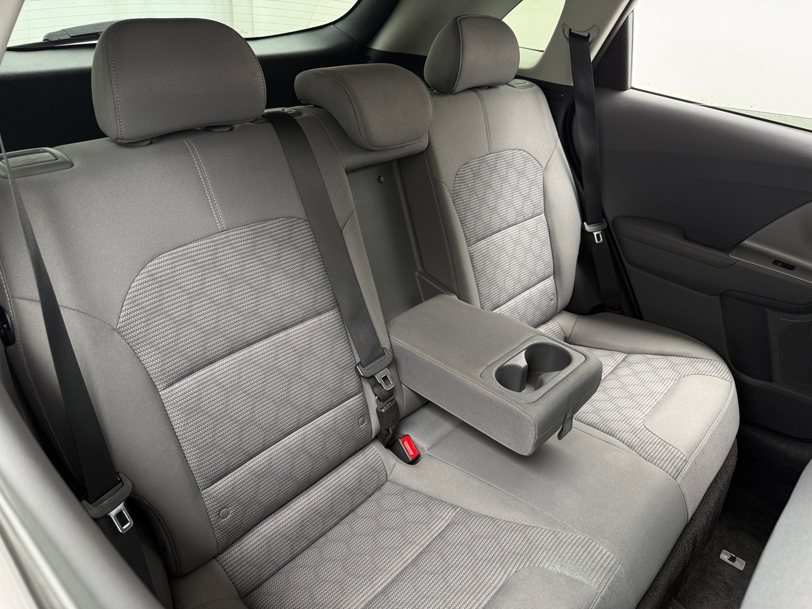 Thumbnail: 2019 Kia Niro - 6