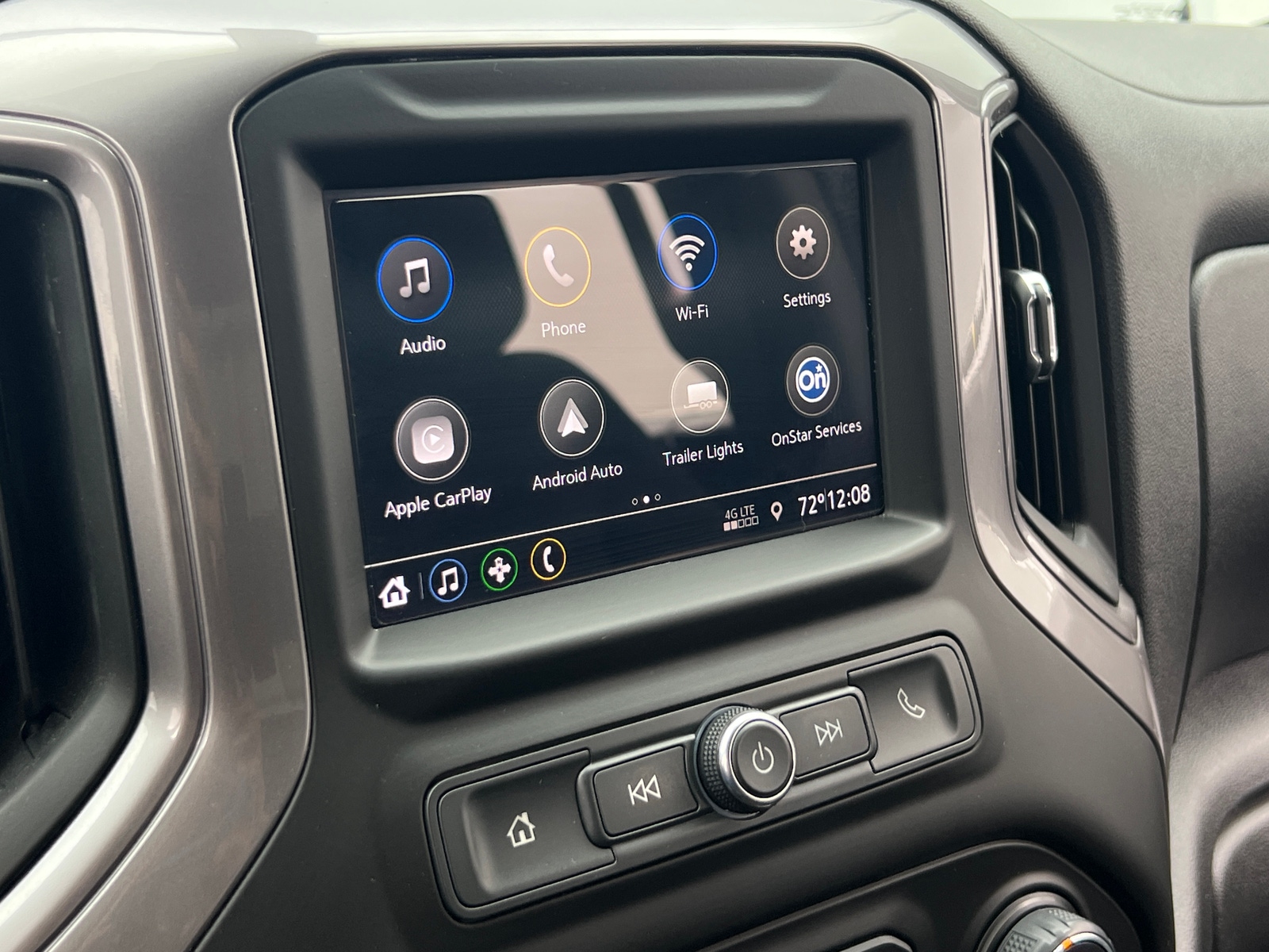 Thumbnail: 2021 Chevrolet Silverado 1500 - 4
