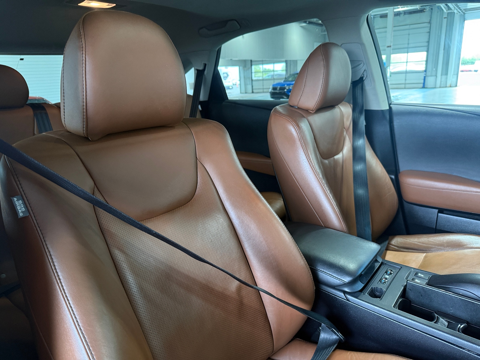 Thumbnail: 2015 Lexus RX - 2