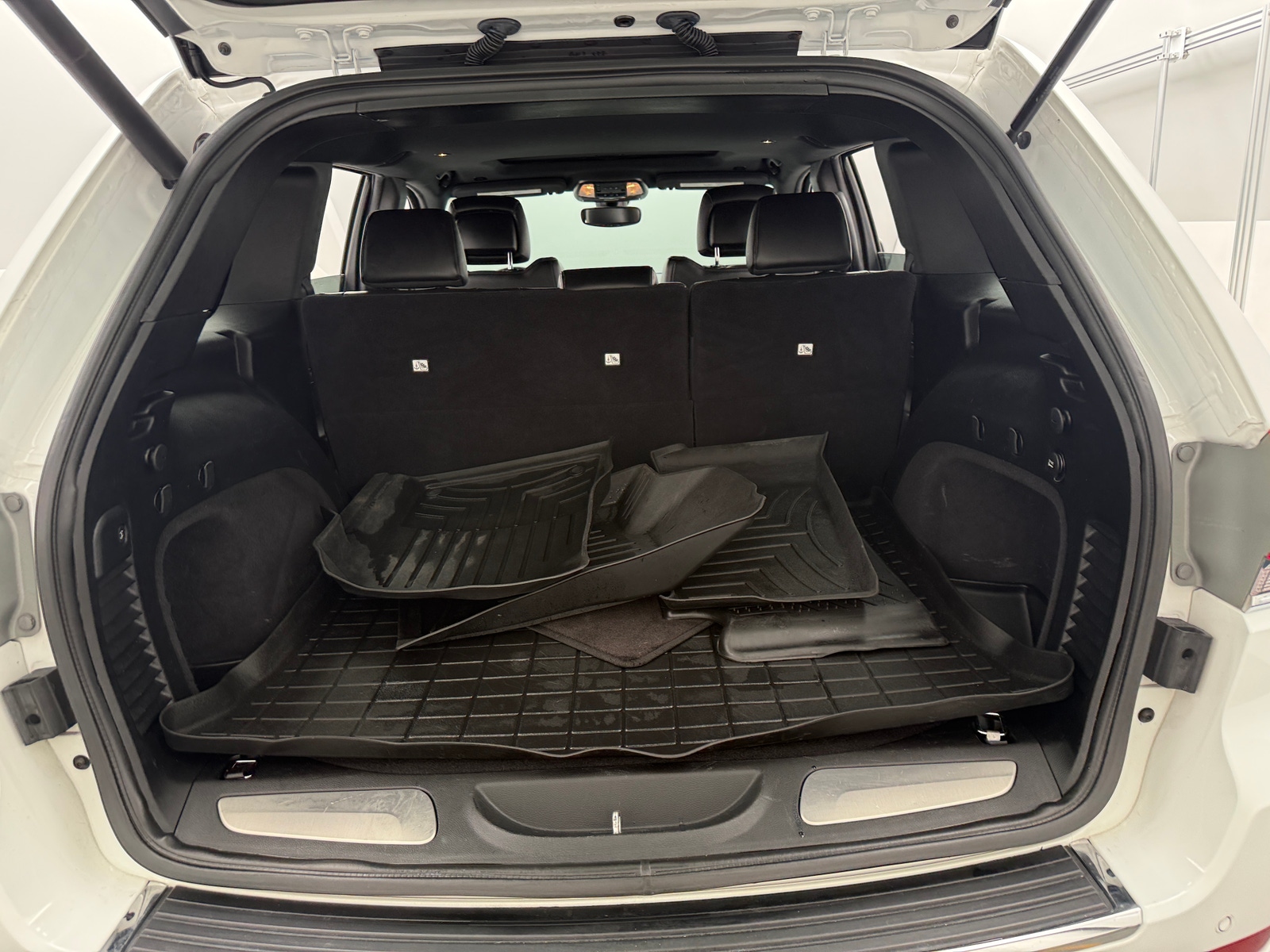 Thumbnail: 2019 Jeep Grand Cherokee - 6