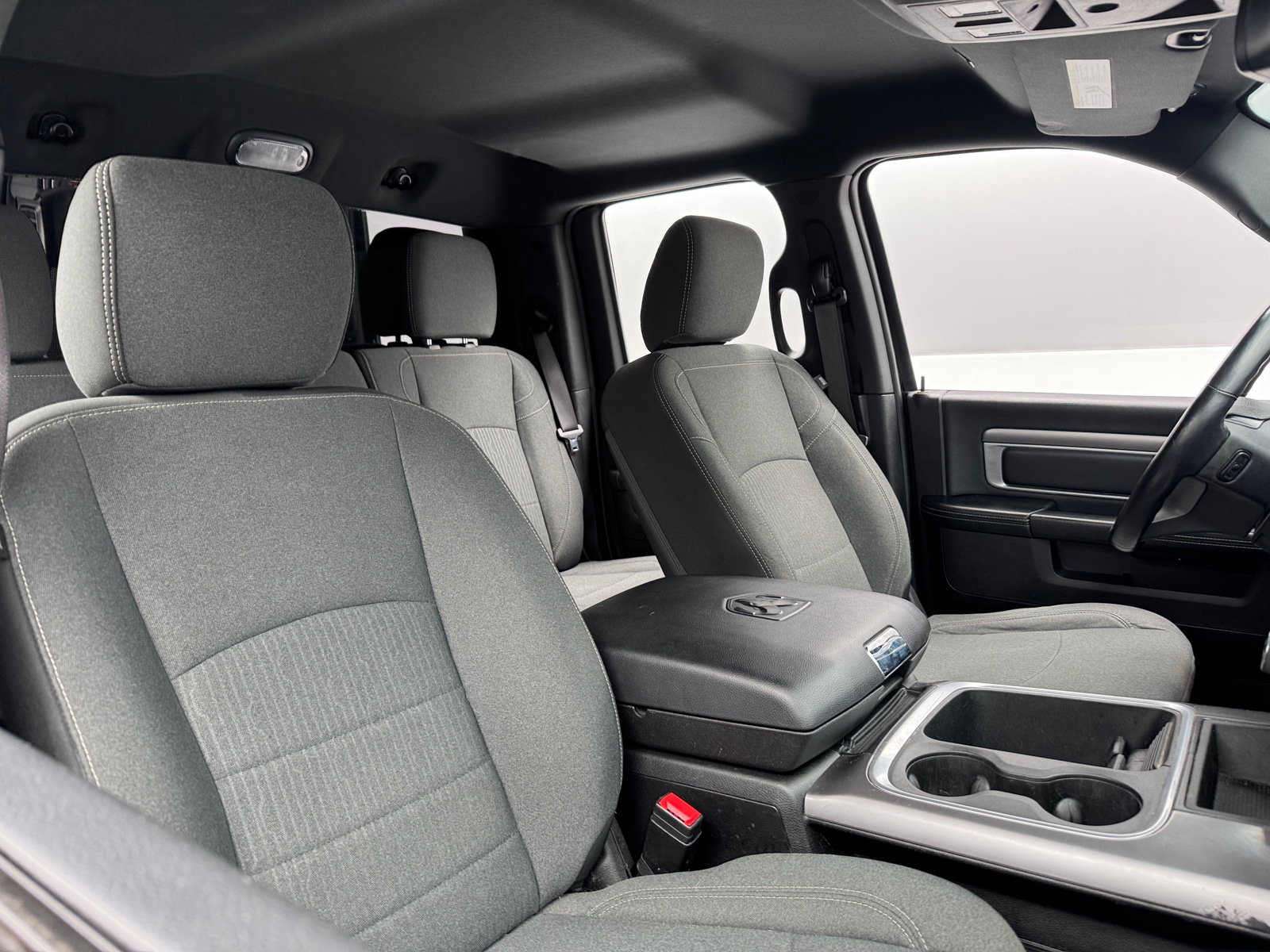 Thumbnail: 2021 RAM 1500 Classic - 2