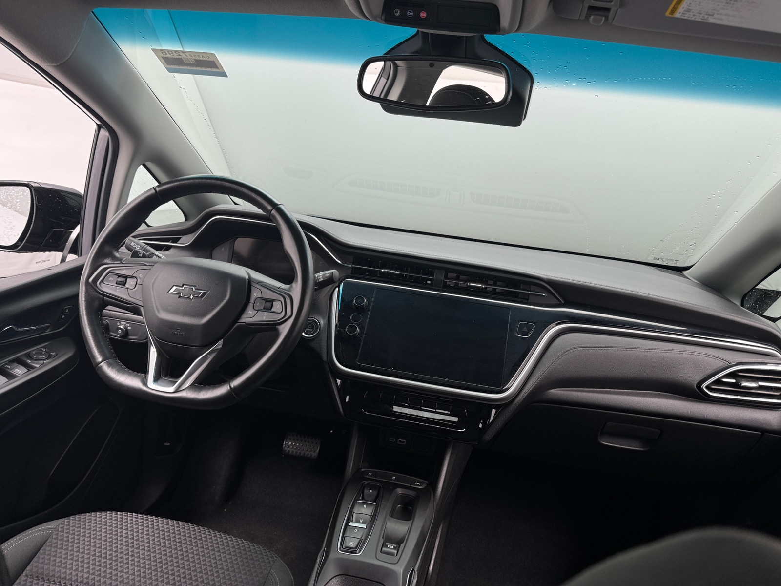 Thumbnail: 2022 Chevrolet Bolt EV - 3