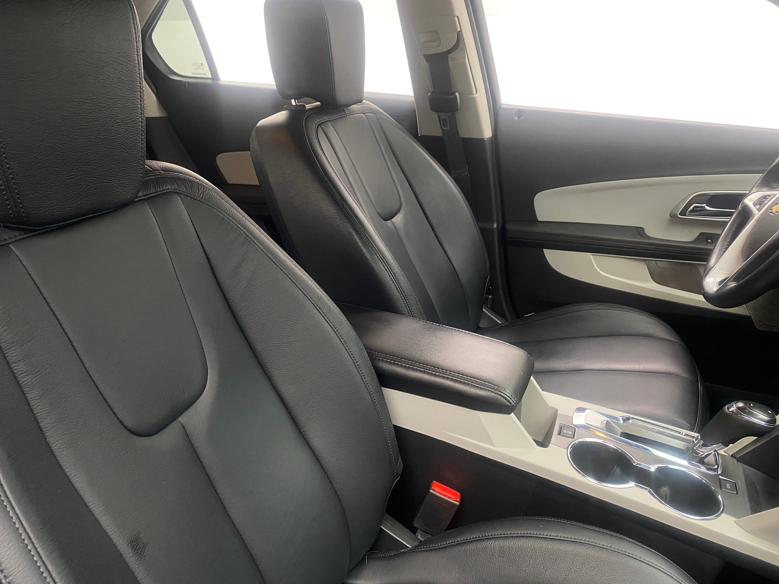 Thumbnail: 2017 Chevrolet Equinox - 2