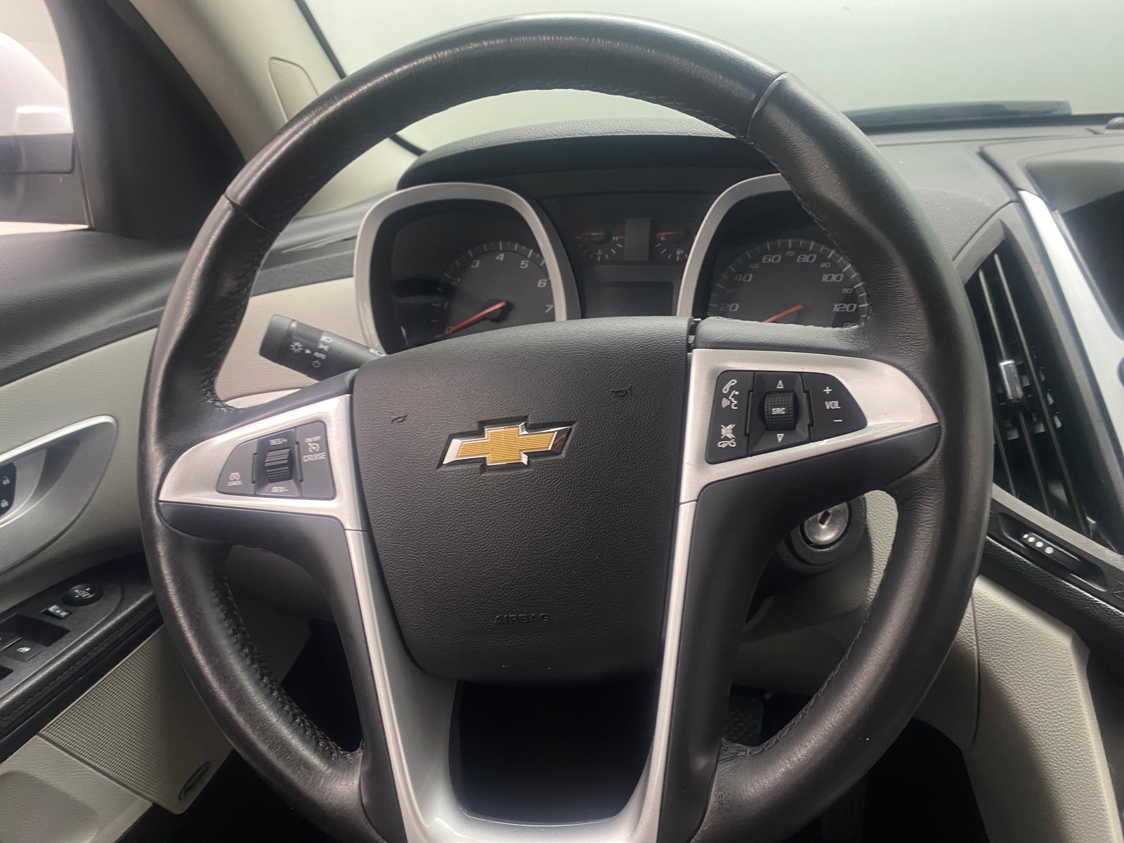 Thumbnail: 2017 Chevrolet Equinox - 5