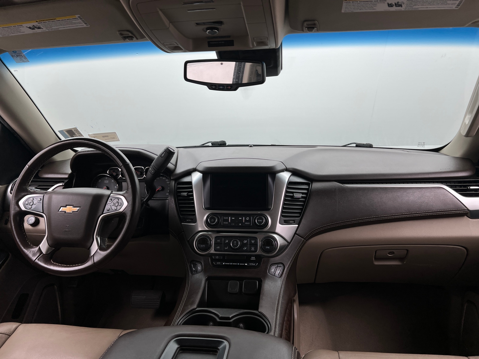 Thumbnail: 2019 Chevrolet Tahoe - 2