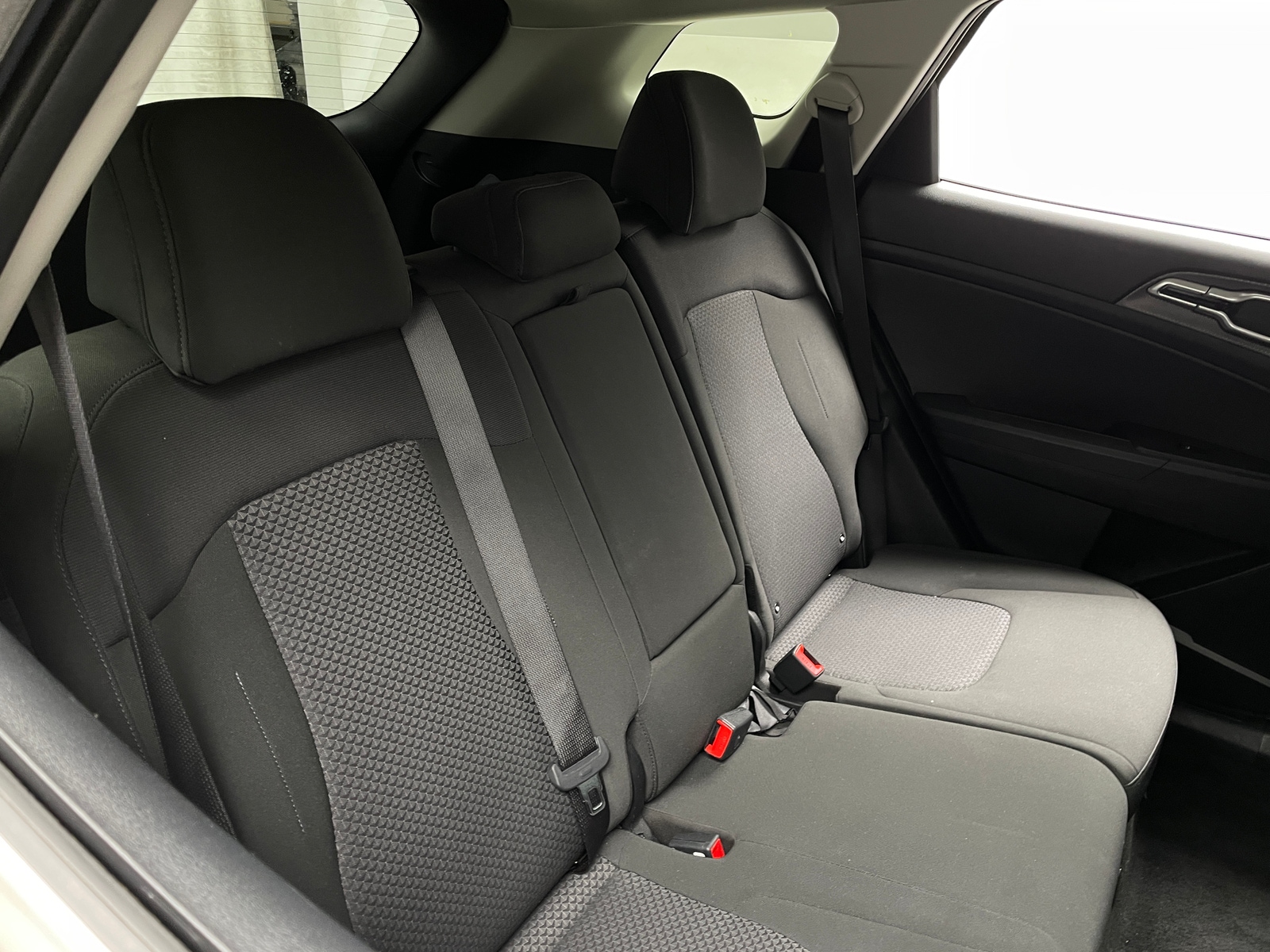 Thumbnail: 2025 Kia Sportage - 6